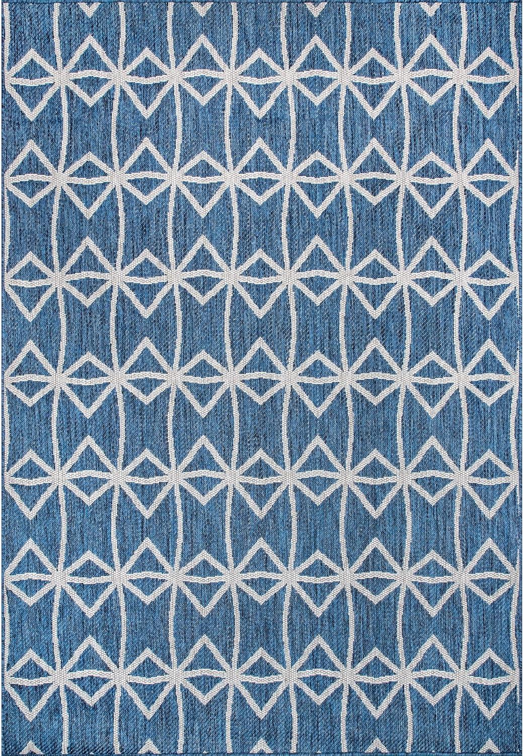 Modern Geometric Trellis 4' x 6' Blue Synthetic Area Rug