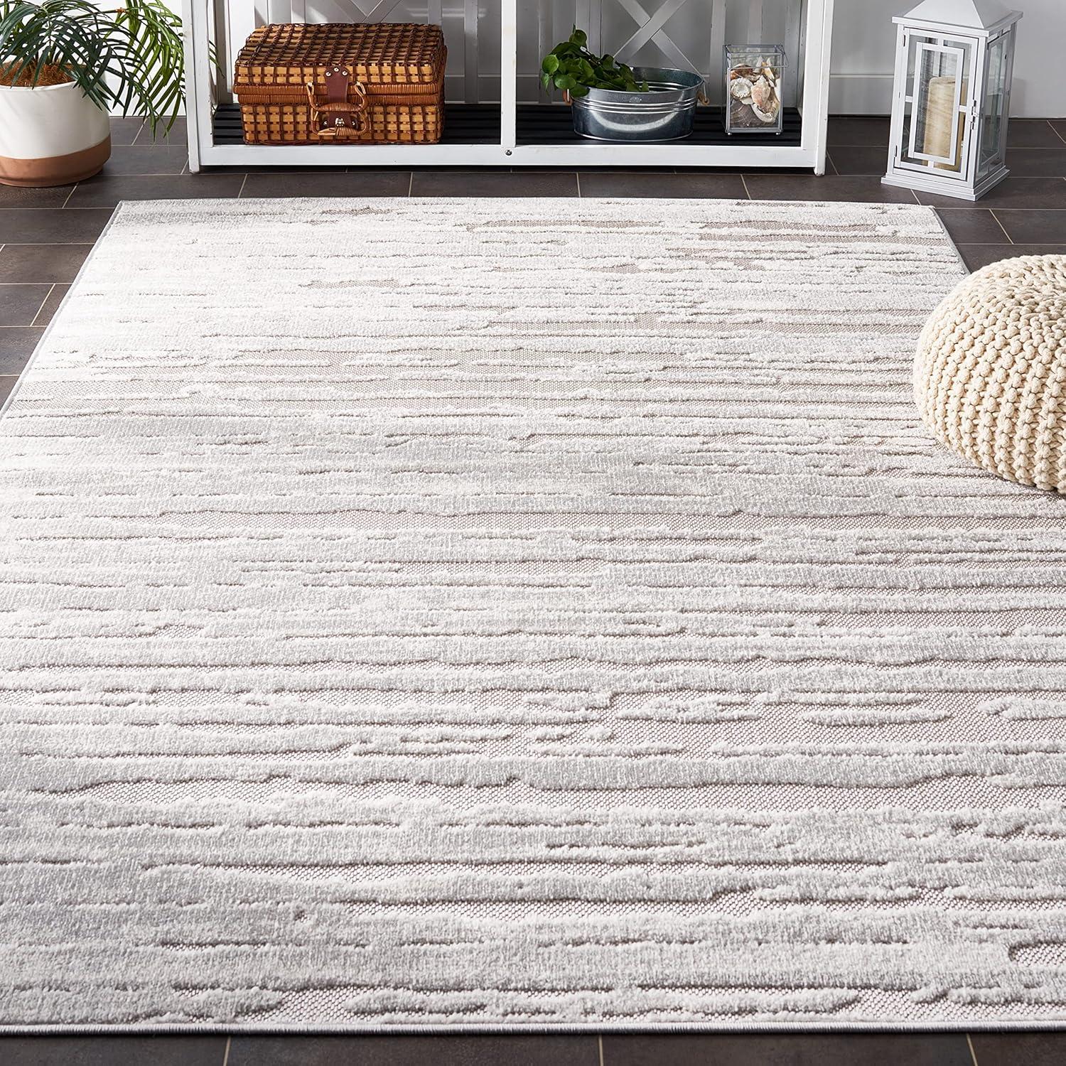 SAFAVIEH Cabana Maisy Indoor/Outdoor Area Rug, Grey/Ivory, 4' x 6'