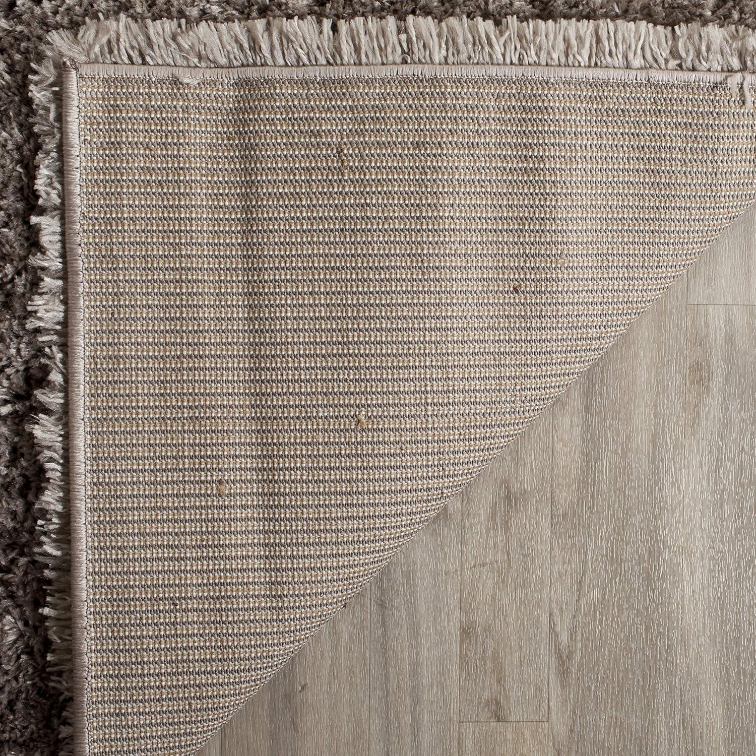 Indie Shag SGI320 Power Loomed Accent Rug - Mushroom - 3'x5' - Safavieh.