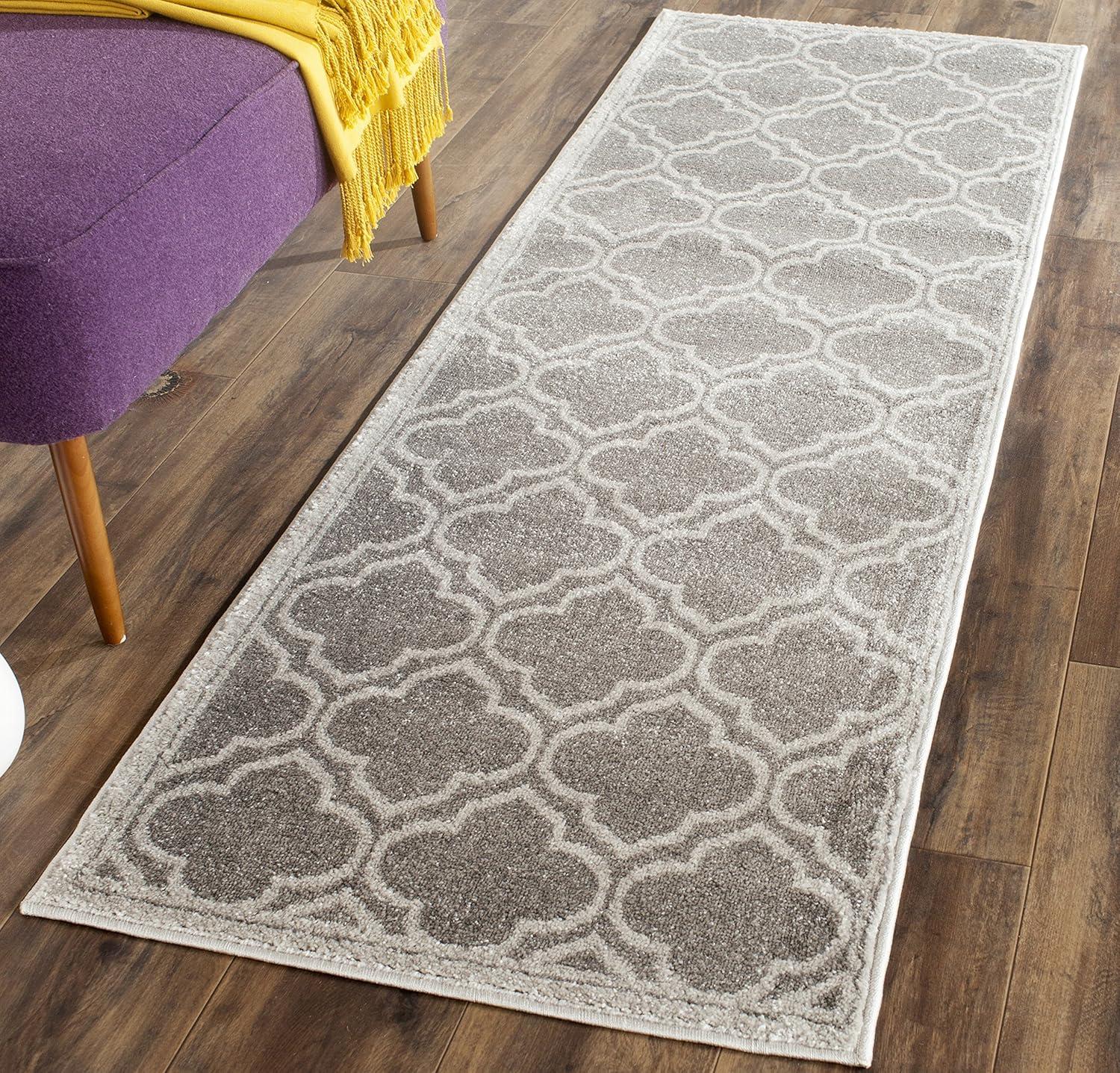 Amherst AMT412 Power Loomed Runner Rug - Grey/Light Grey - 2'3"x22' - Safavieh.