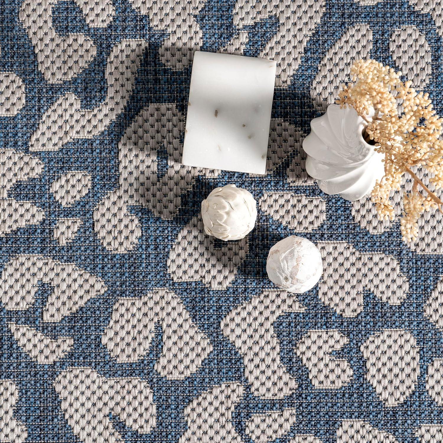 Gracie Oaks Terenia Leopard Indoor/Outdoor Area Rug