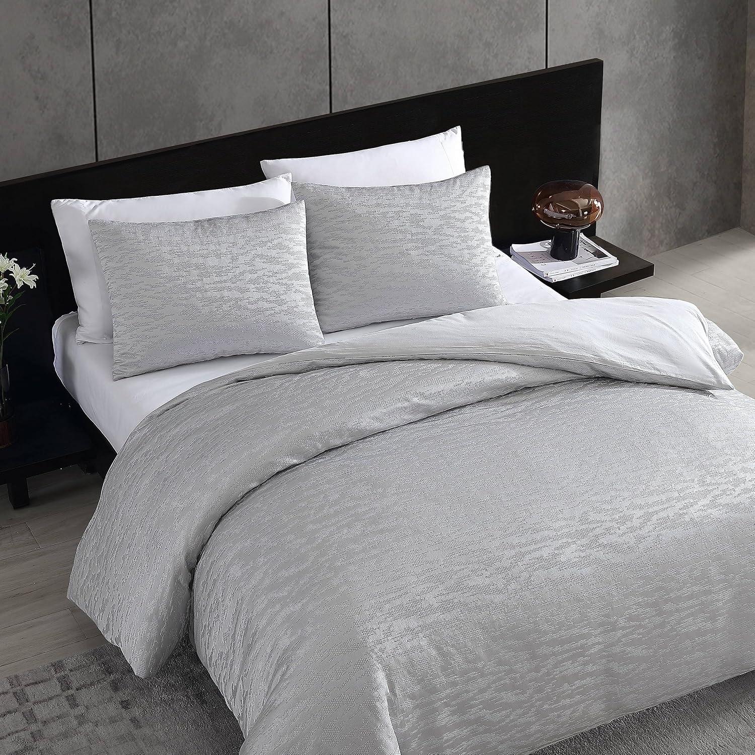 Vera Wang Illusion Grey Comforter Set