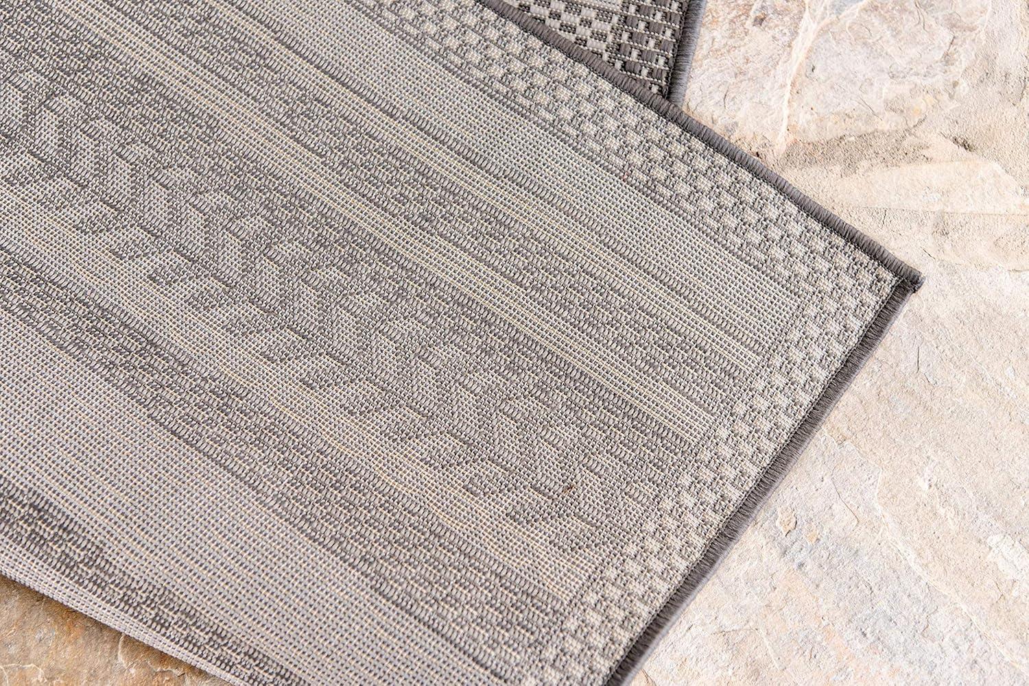 McLellen Striped Indoor / Outdoor Rug