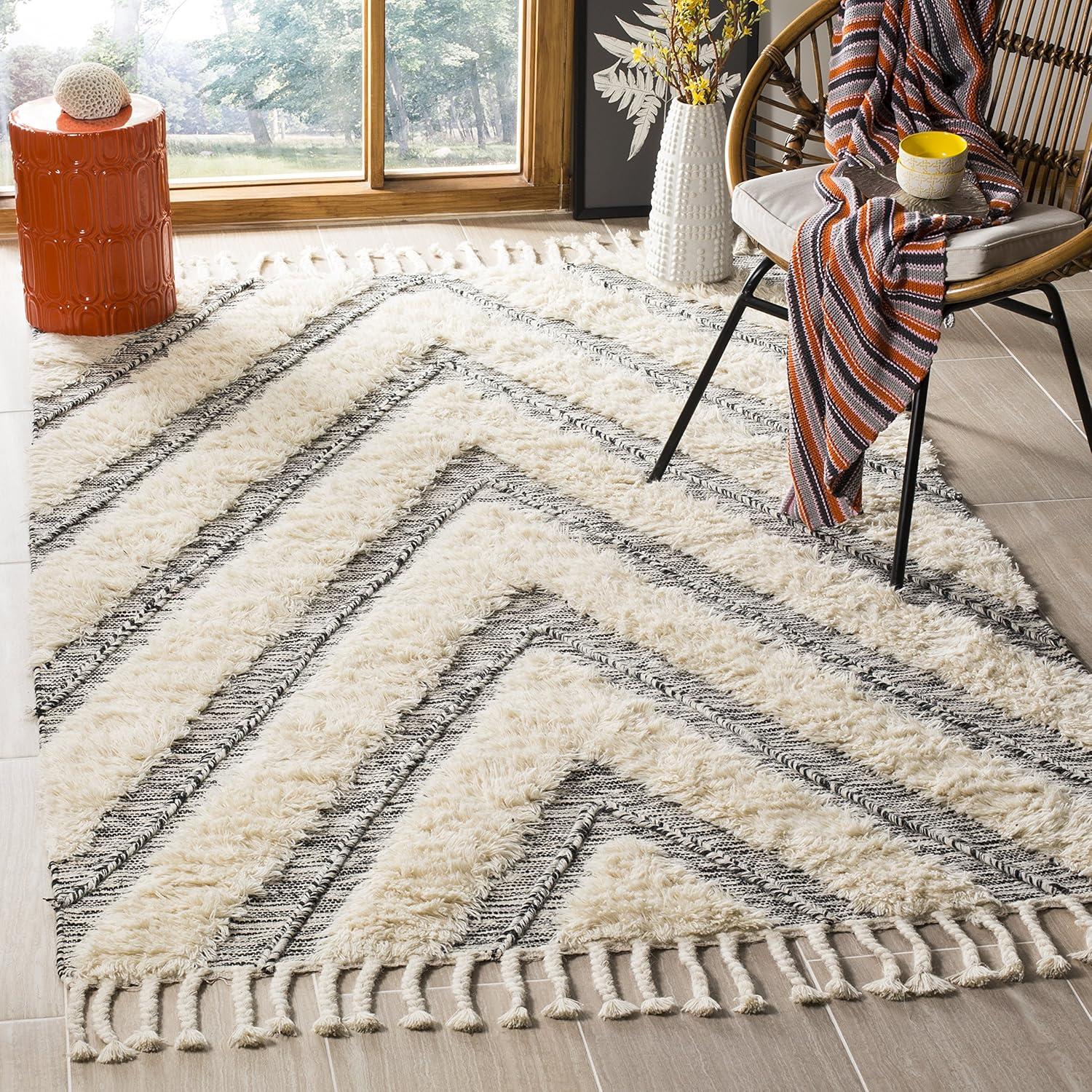 Kenya KNY901 Hand Knotted Area Rug  - Safavieh