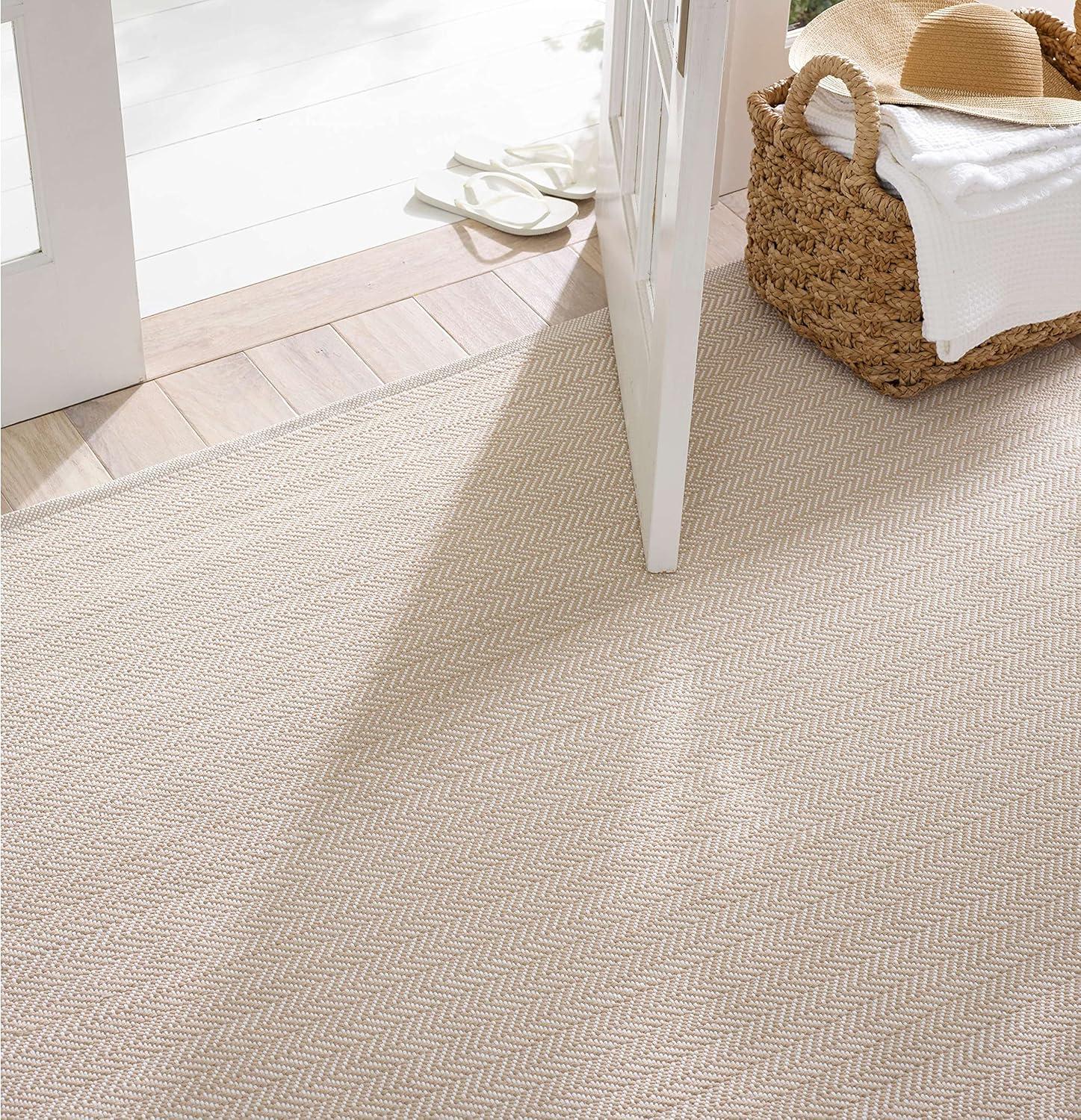 C3 Herringbone Indoor/Outdoor Rug