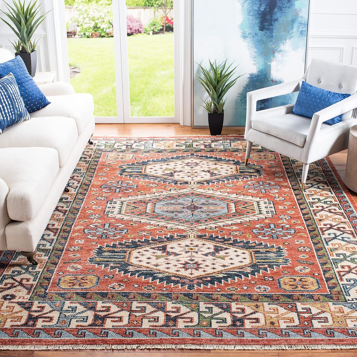 Safavieh Hand Knotted Wool Oriental Rug