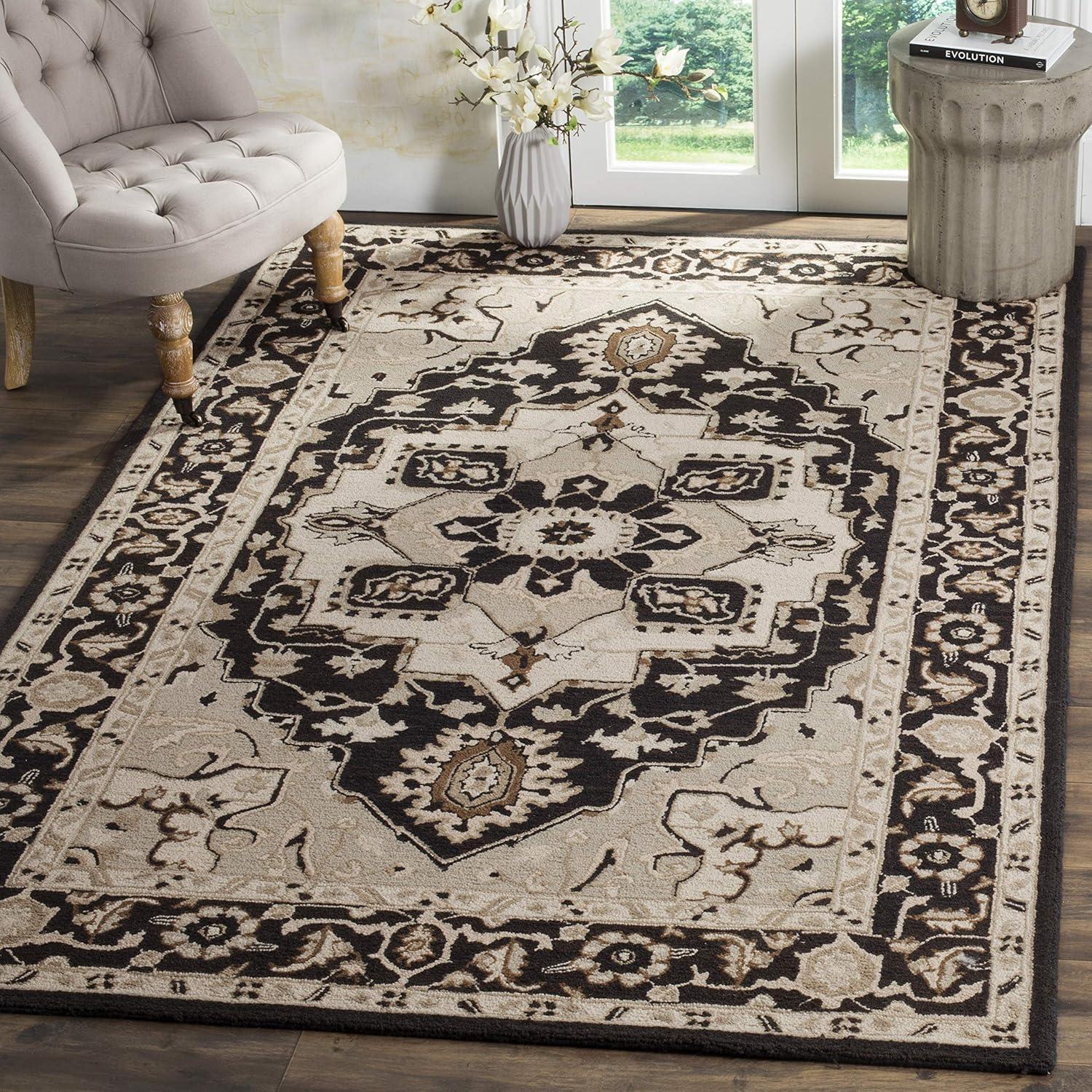 Chelsea HK709 Hand Hooked Area Rug - Black/Natural - 3'9"x5'9" - Safavieh.