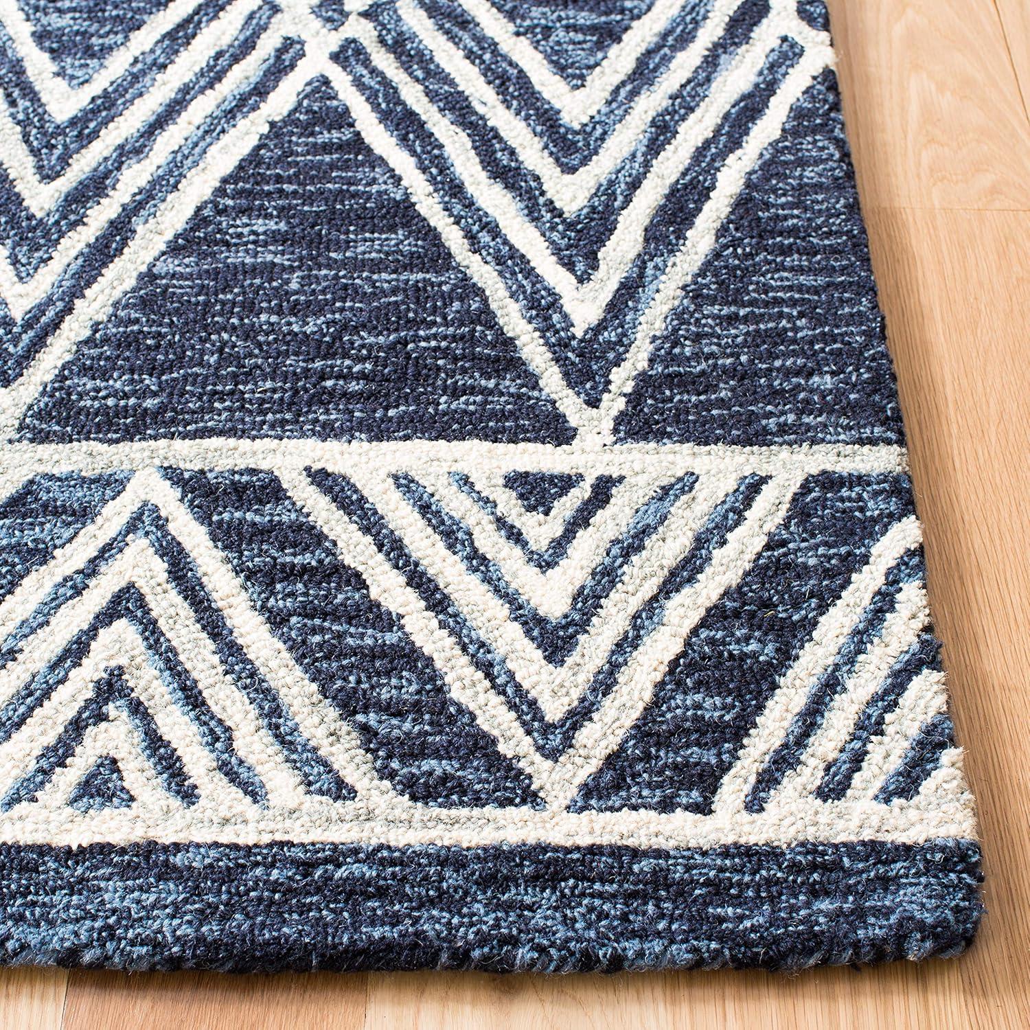 Micro-Loop MLP155 Hand Tufted Area Rug - Safavieh