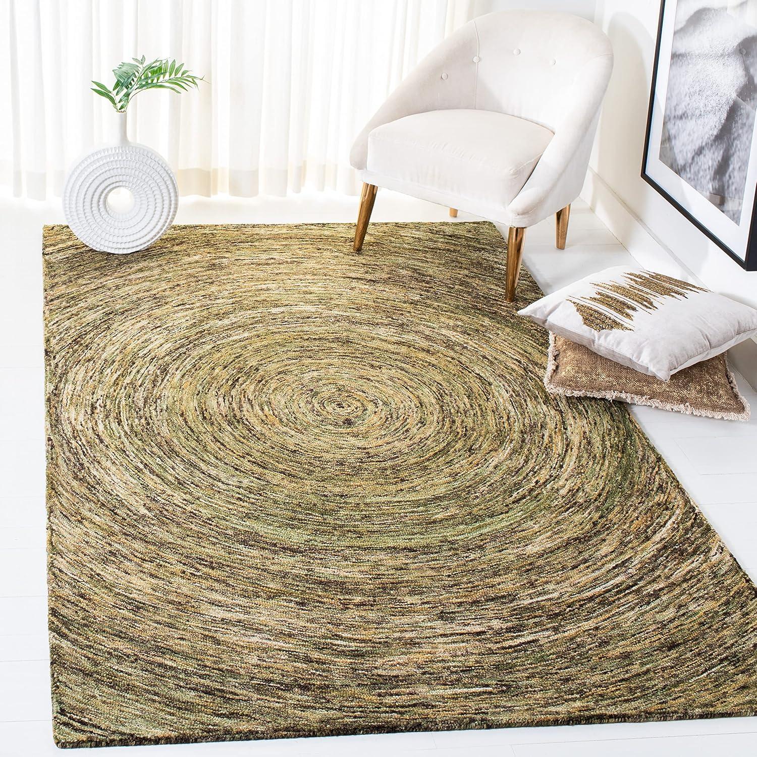 Ikat IKT633 Hand Tufted Area Rug - Green - 4'x6' - Safavieh