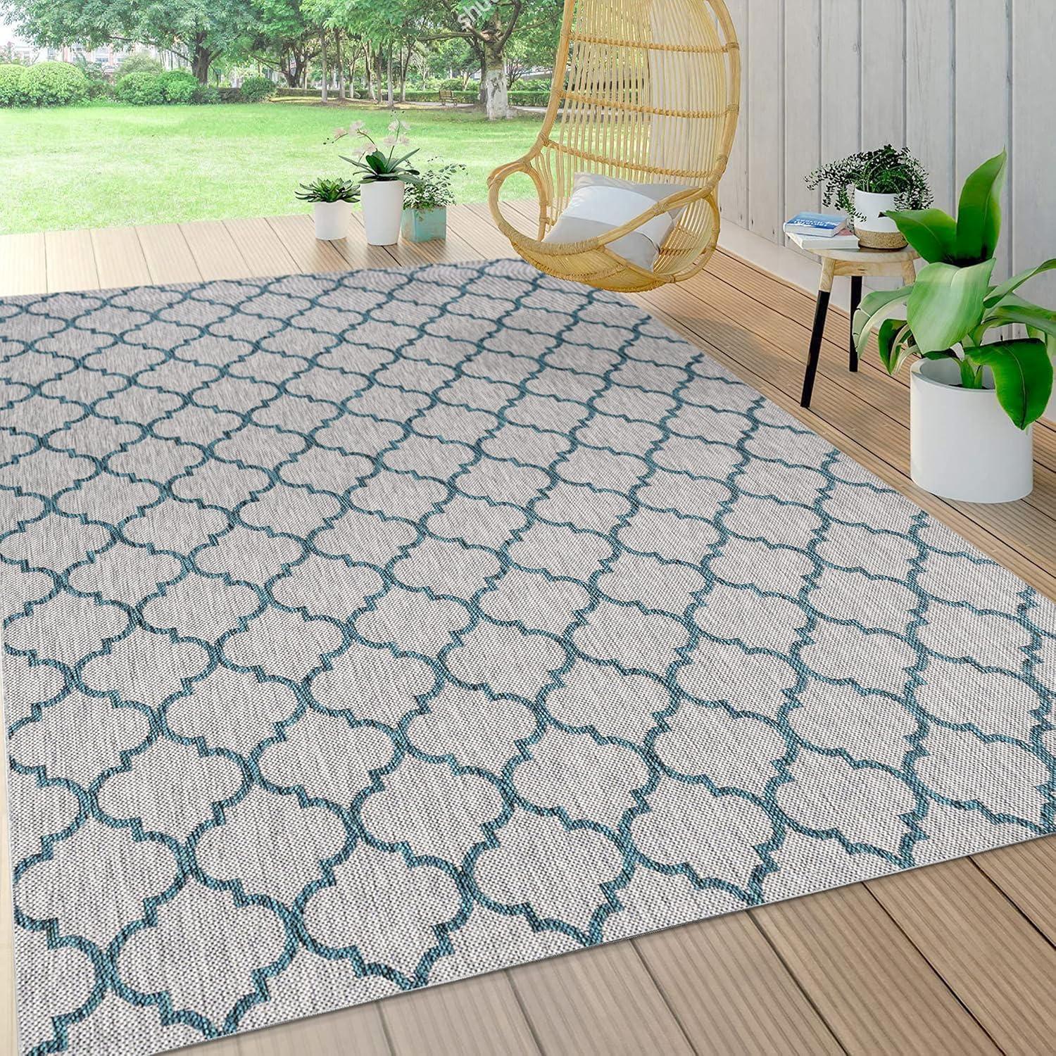 Arabesque Ogee Trellis Indoor/Outdoor  Area Rug  - JONATHAN Y