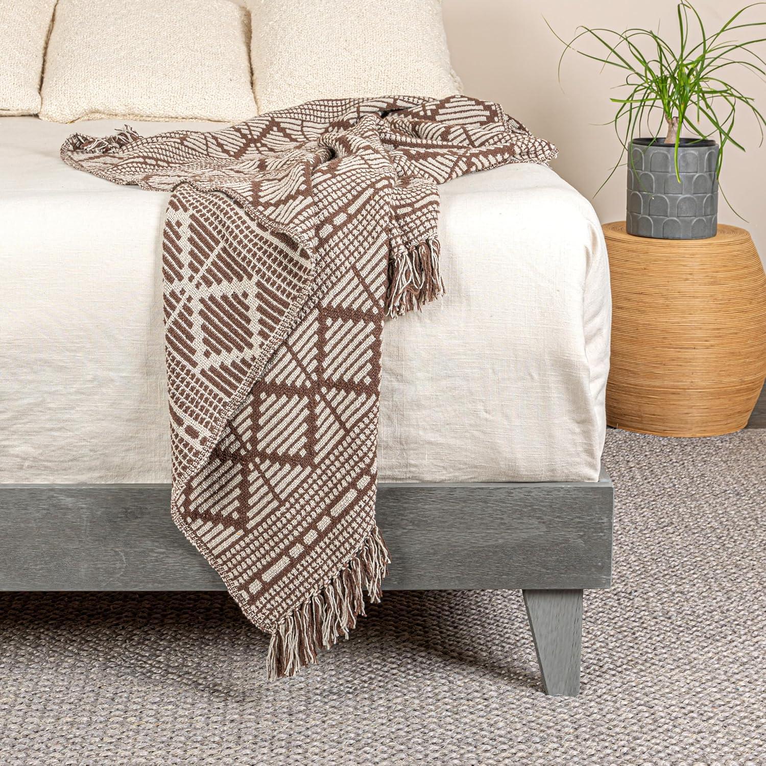 Bloomingville Hand Woven Throw Blanket