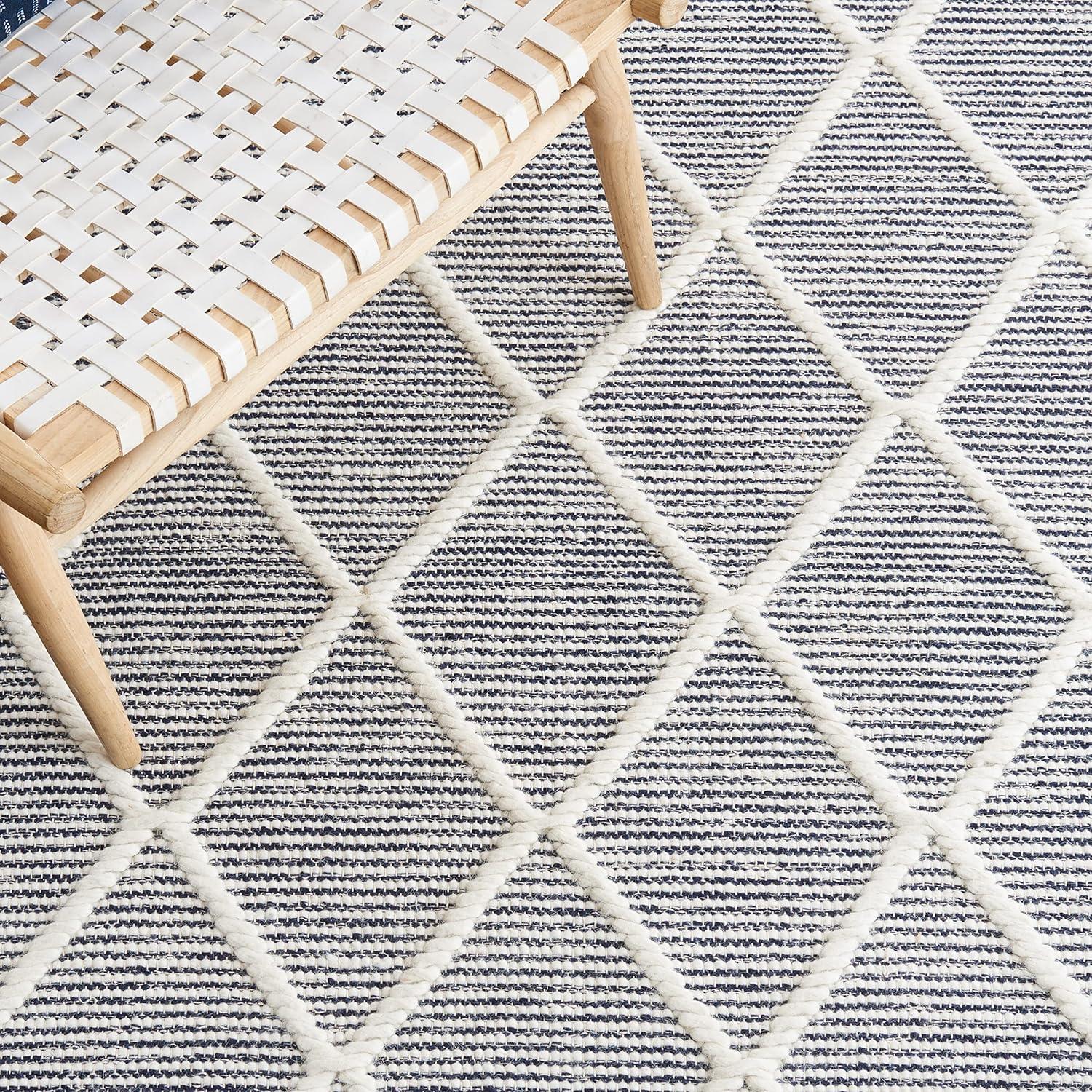 Natura NAT832 Hand Woven Area Rug - Navy/Ivory - 4'x6' - Safavieh.