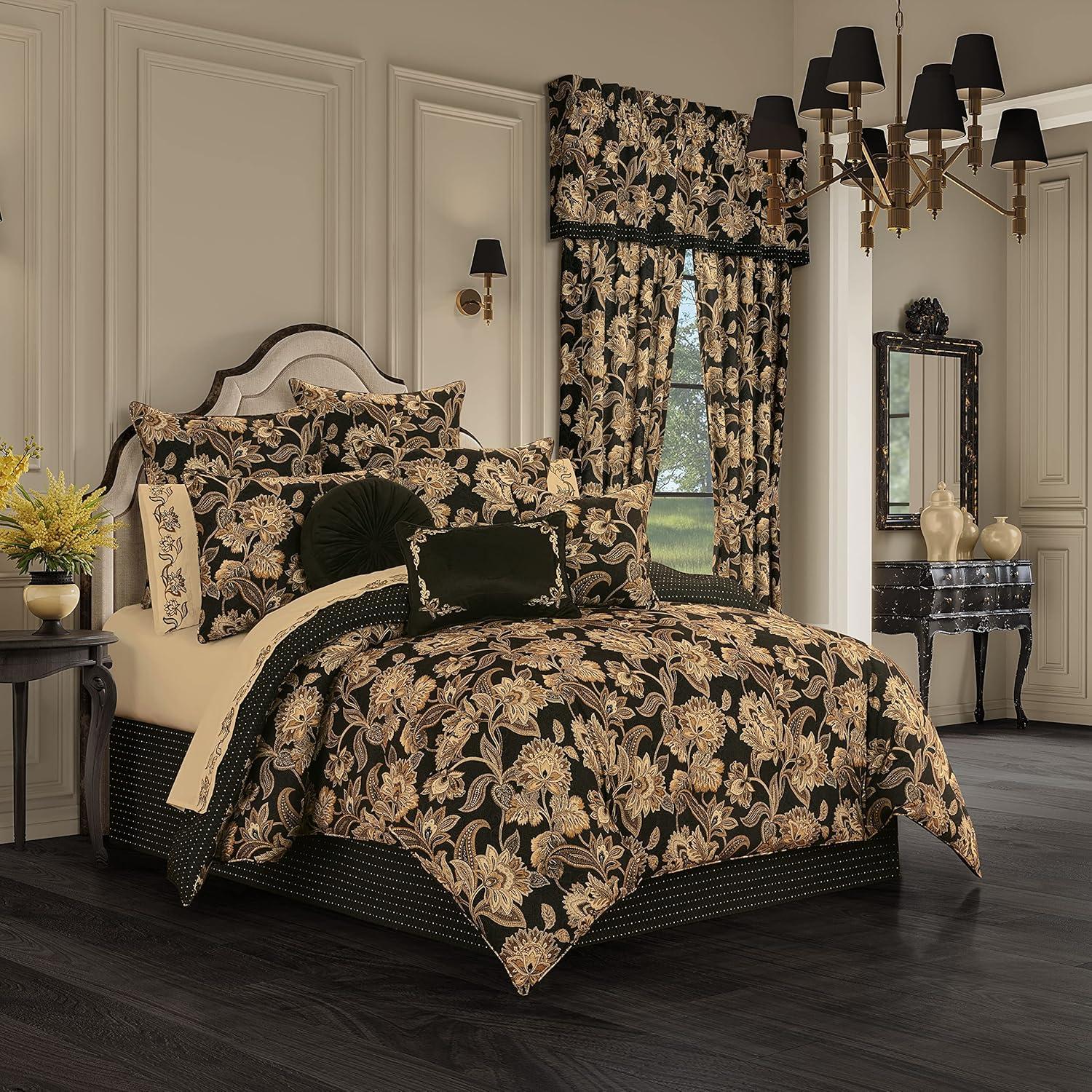 Montecito Queen Comforter Set in Black with Reversible Diamond Dot Design