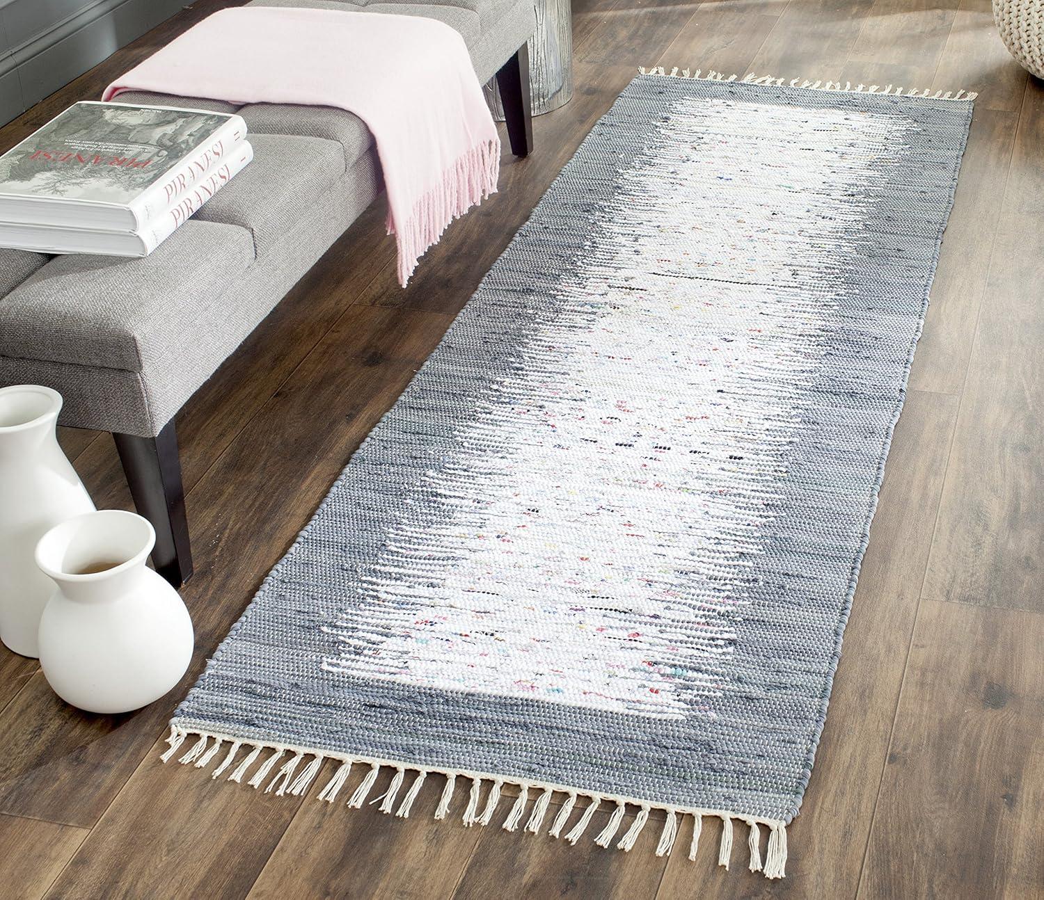 Coastal Charm Gray Hand-Woven Cotton Area Rug - 5' x 8'