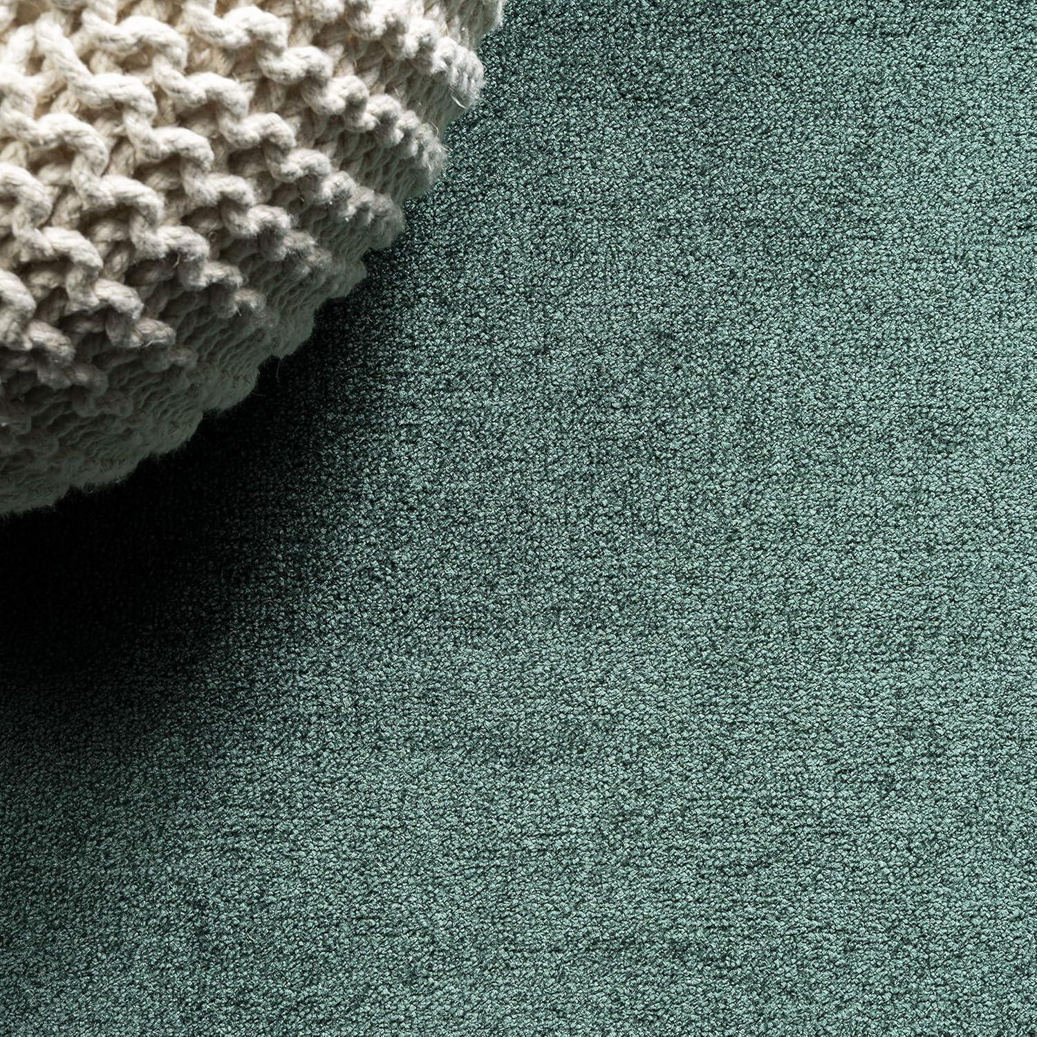 Haze Solid Low-Pile Emerald 10 ft. x 14 ft. Area rug -JONATHAN Y