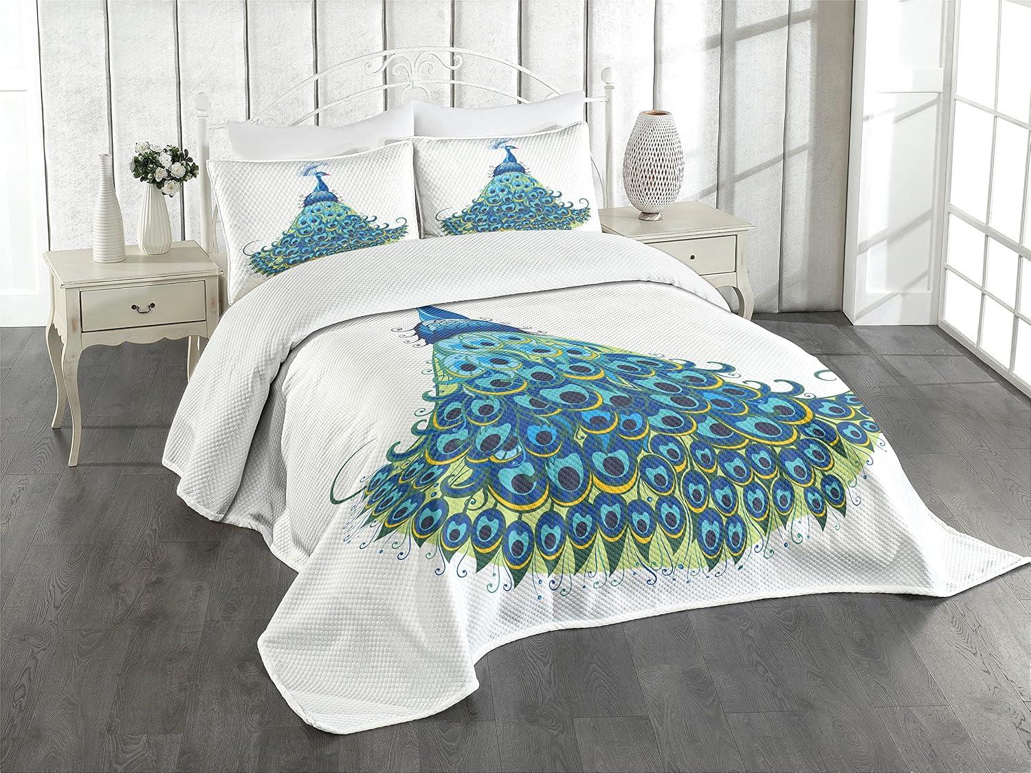 White Quilted Peacock Design Queen Bedspread Set