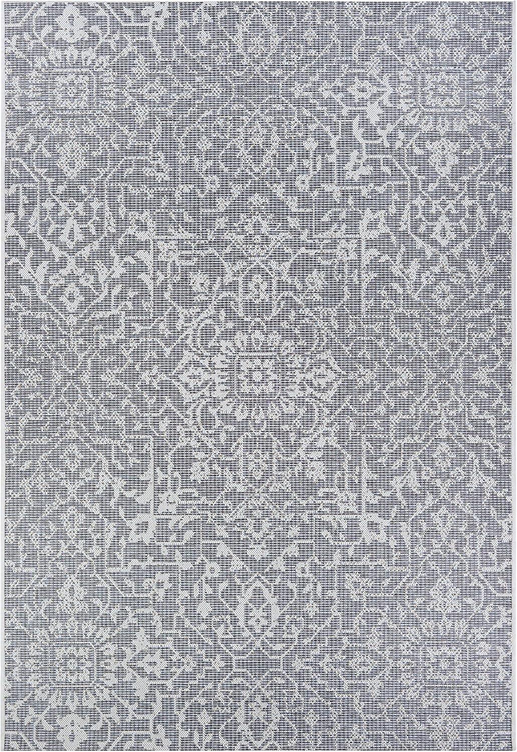Couristan Monte Carlo Palmette Indoor/Outdoor Area Rug, 3'9" x 5'5", Grey-Ivory