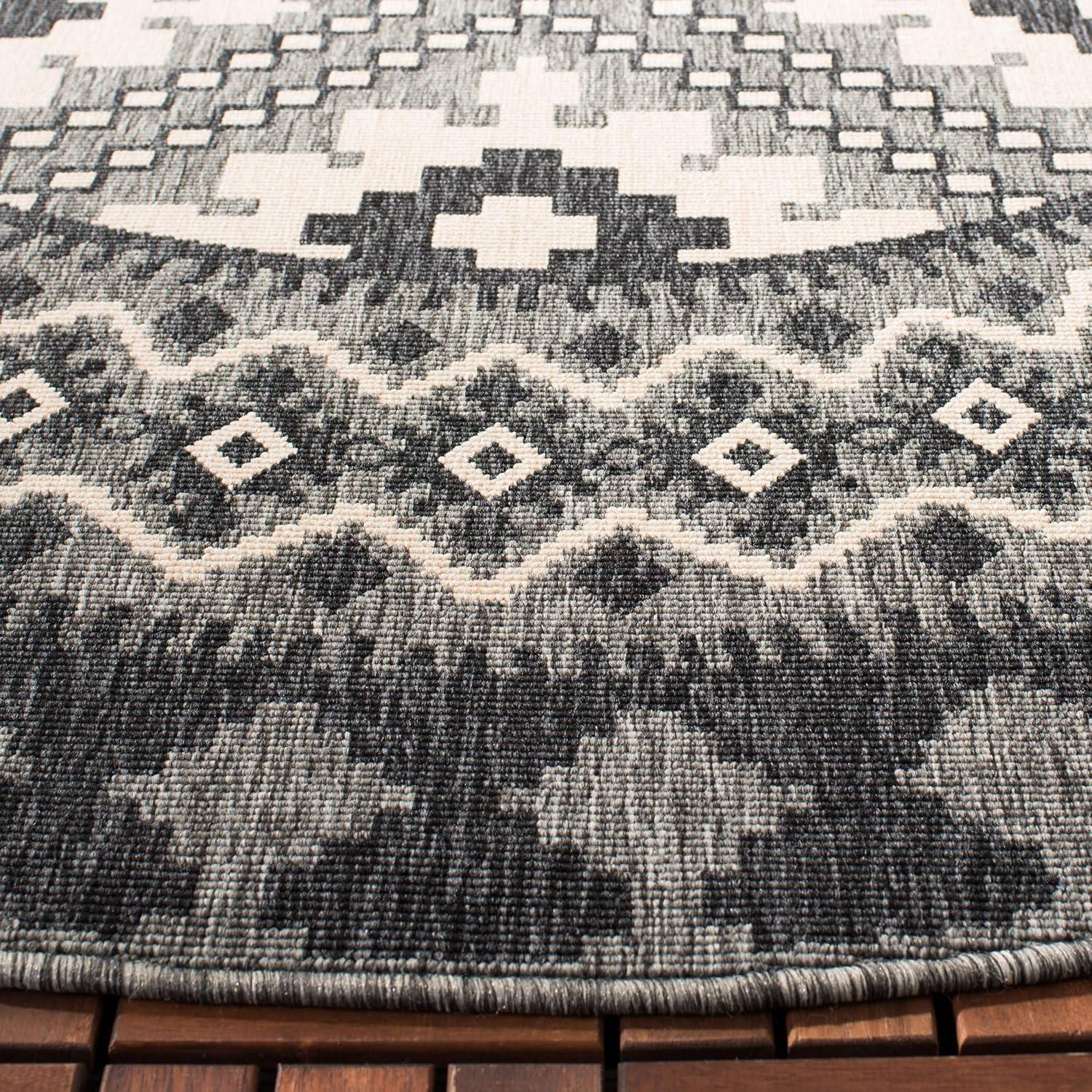 Veranda VER099 Power Loomed Indoor/Outdoor Area Rug - Ivory/Grey - 5'3" round - Safavieh.