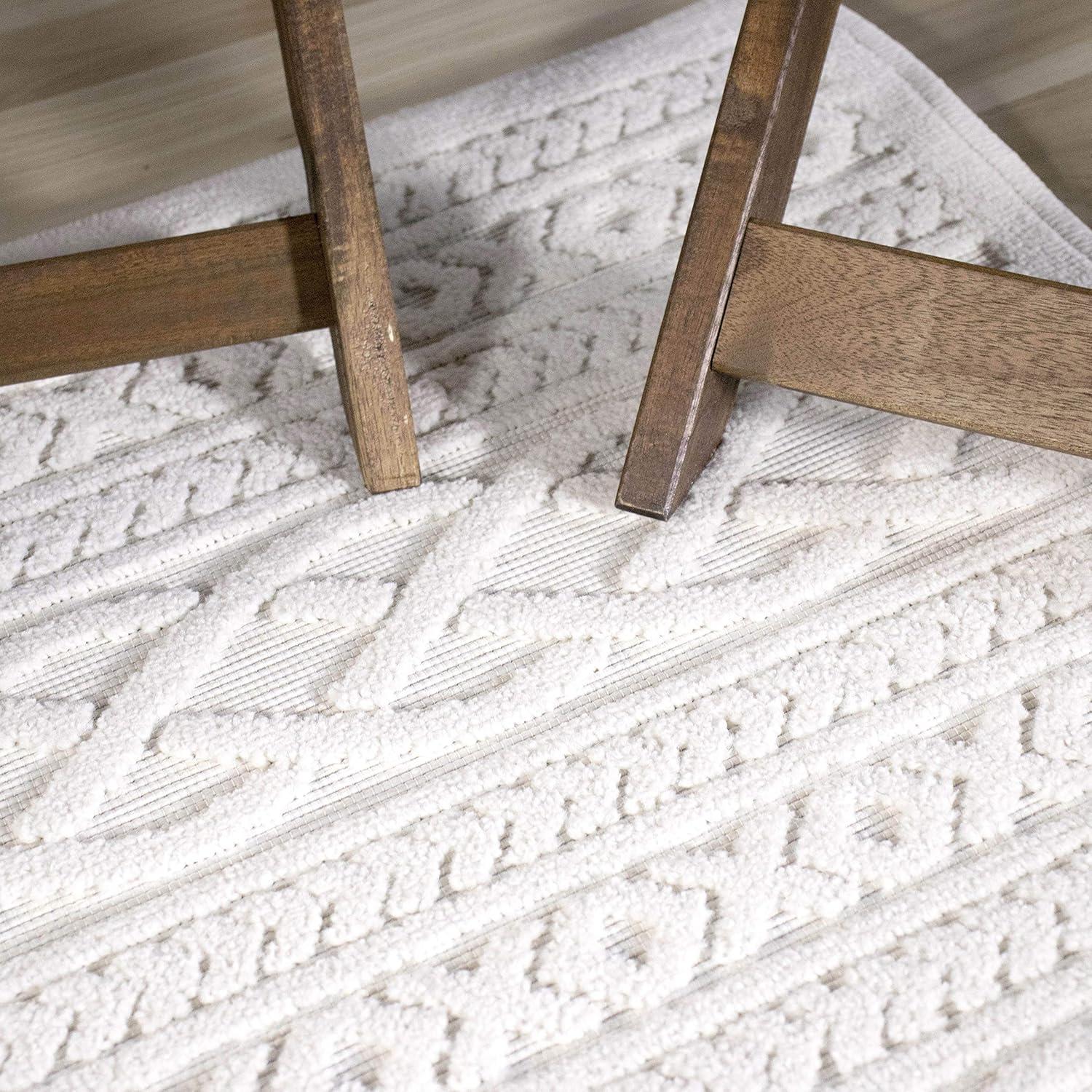 Orian Boucle Jenna 6'6" X 9'8" Natural Geometric Indoor-Outdoor Rug