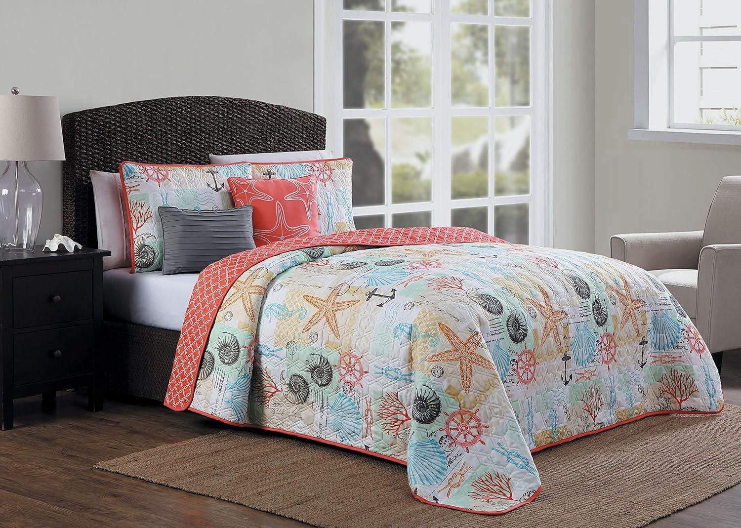 Avondale Manor Belize Traditional Floral Bedding Set