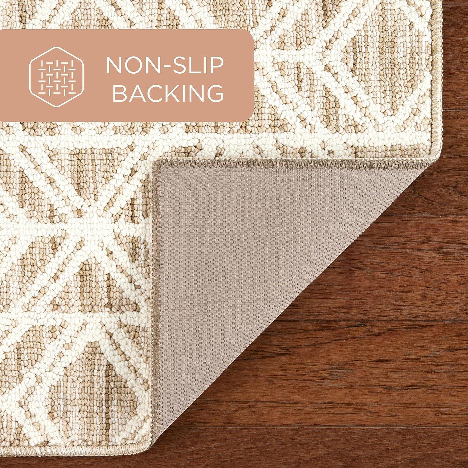 Town & Country Living TOWN & COUNTRY EVERYDAY Walker Modern Diamond Everwash Non-Slip Backing Kitchen Mat