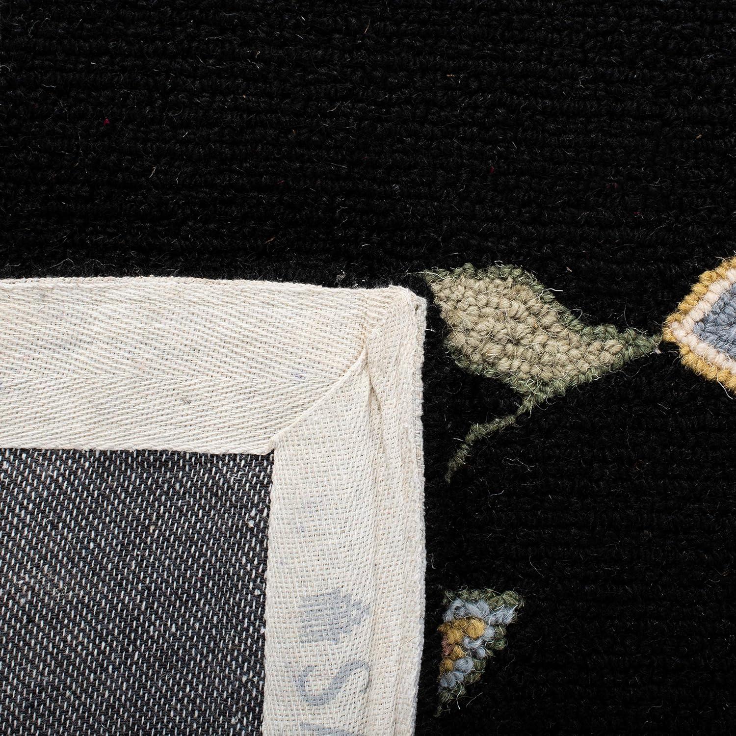 Chelsea HK306 Handmade Accent Rug - 2'9"x4'9" - Black - Safavieh