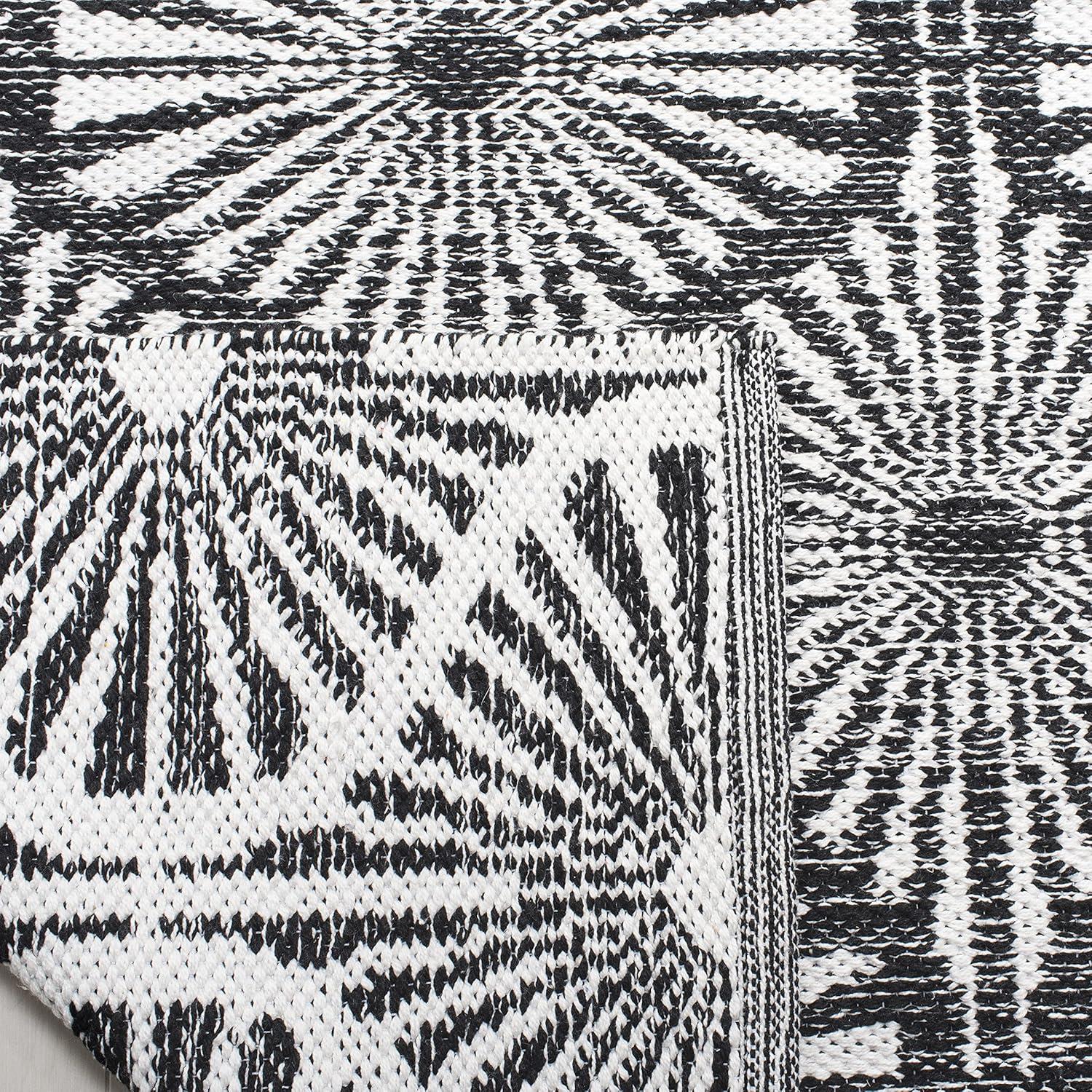 Montauk MTK606 Hand Woven Indoor Accent Rug - Black/Ivory - 3'x5' - Safavieh