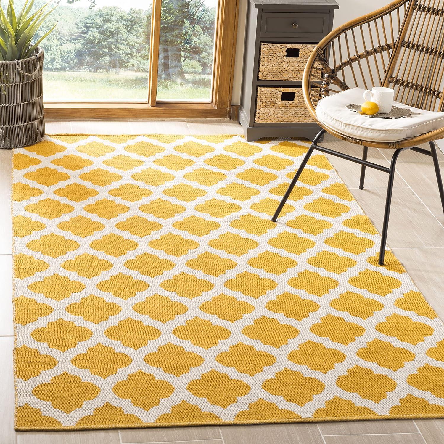 Montauk MTK723 Hand Woven Indoor Area Rug - Yellow/Ivory - 4'x6' - Safavieh.