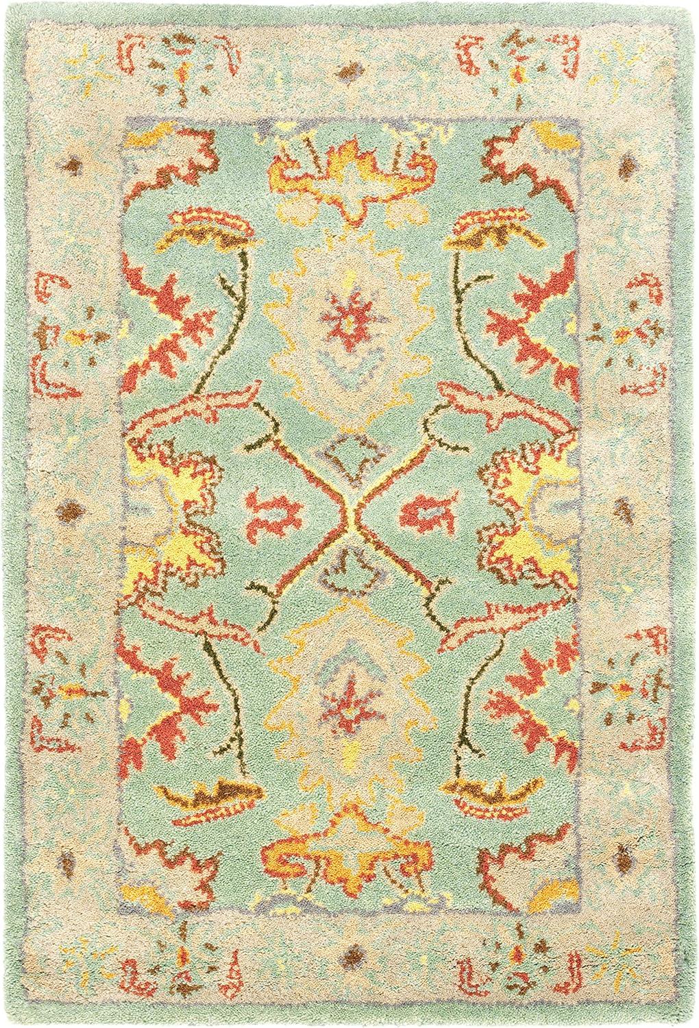 Elegant Heritage Light Blue & Ivory Hand-Tufted Wool Accent Rug - 2' x 3'