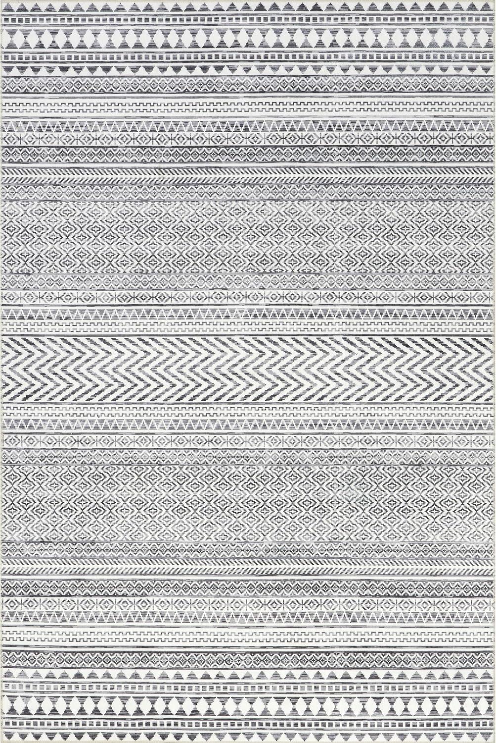 Nuloom Kira Machine Washable Geometric Indoor Area Rug