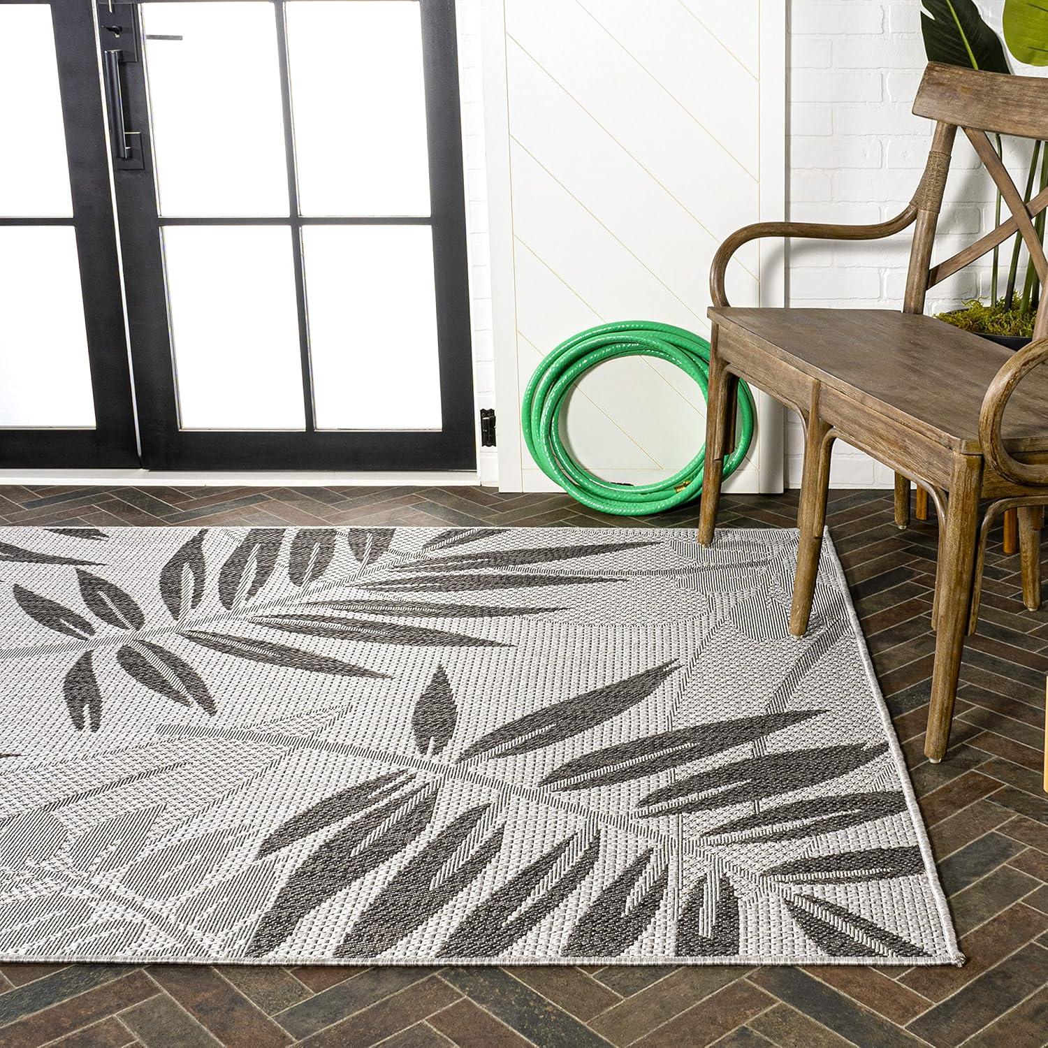 8' x 10' Havana Tropical Palm Leaf Indoor/Outdoor Area Rug, Gray/Black - JONATHAN Y