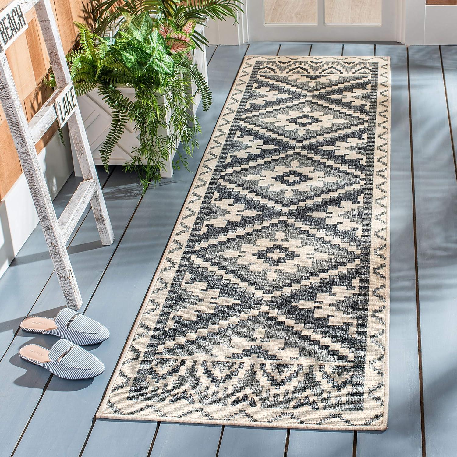 Veranda VER096 Power Loomed Indoor/Outdoor Area Rug  - Safavieh