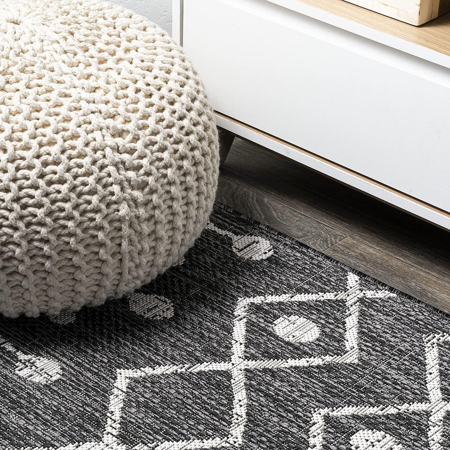 2'x10' Nokat Modern Bohemian Styled Indoor/Outdoor Runner Rug, Black/Ivory - JONATHAN Y