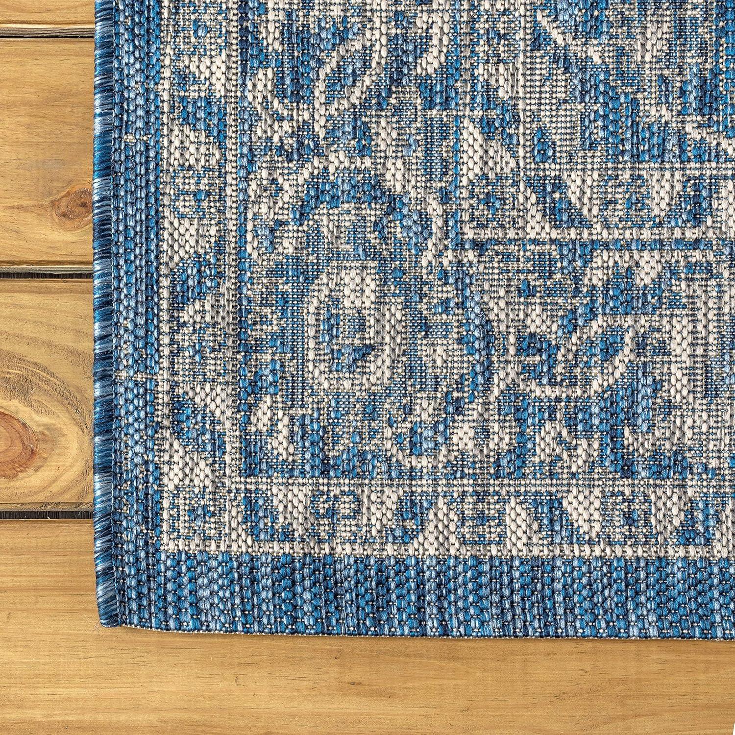 5' Round Palazzo Vine and Border Textured Weave Indoor/Outdoor Area Rug, Navy/Gray - JONATHAN Y
