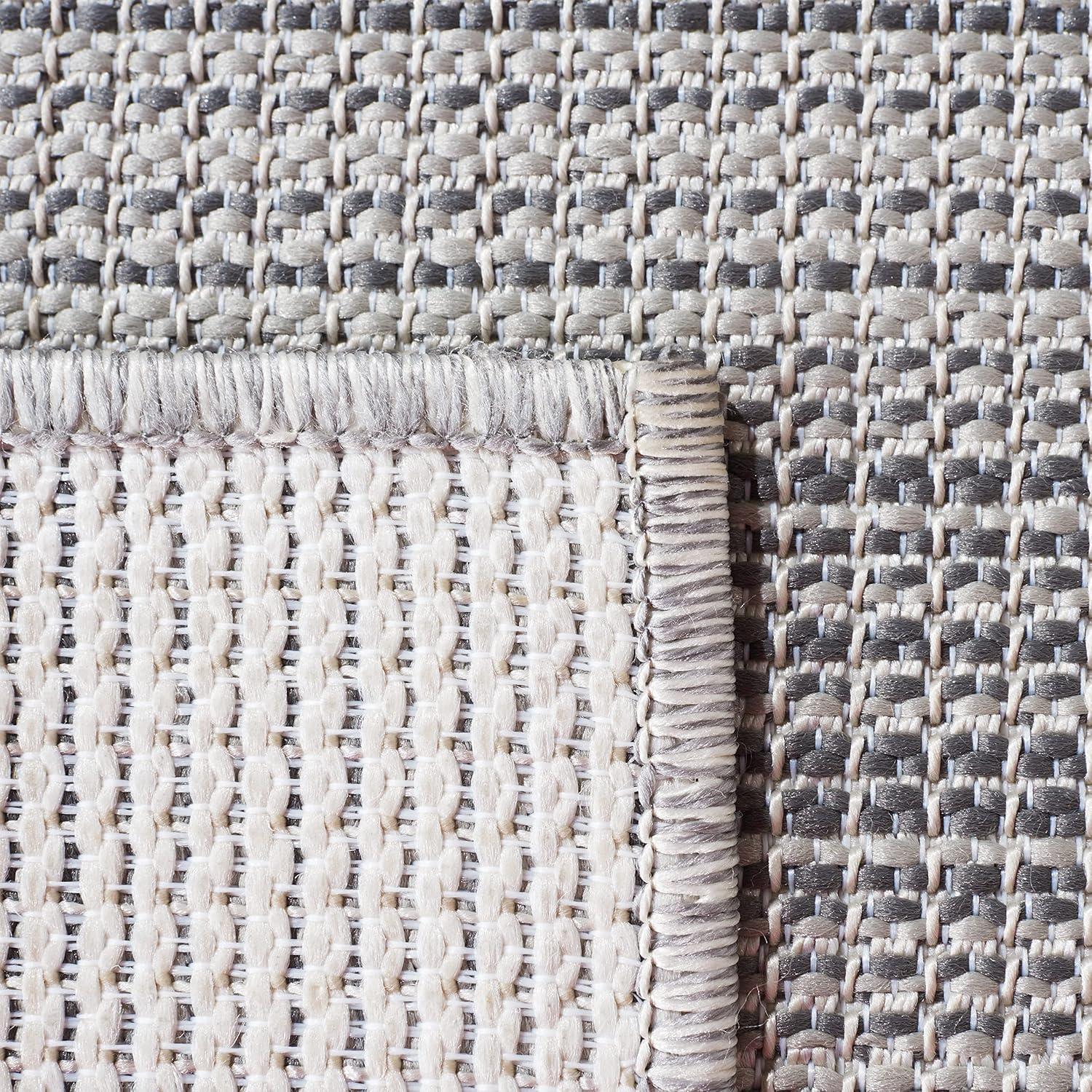 Hampton HTN231 Power Loomed Indoor/Outdoor Area Rug - Gray - 4'x6' - Safavieh.