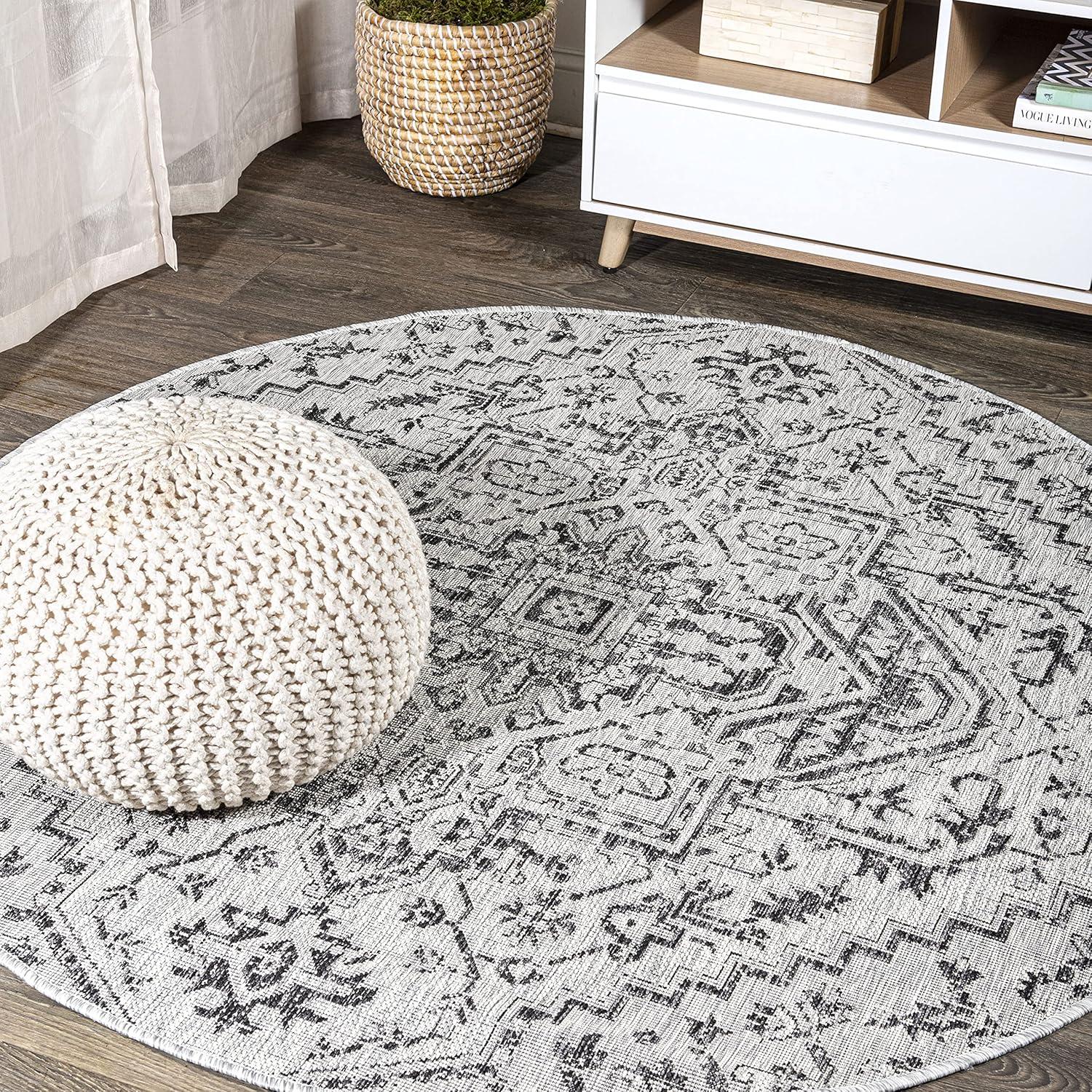 Estrella Bohemian Inspired Medallion Textured Weave Indoor/Outdoor Area Rug - JONATHAN Y