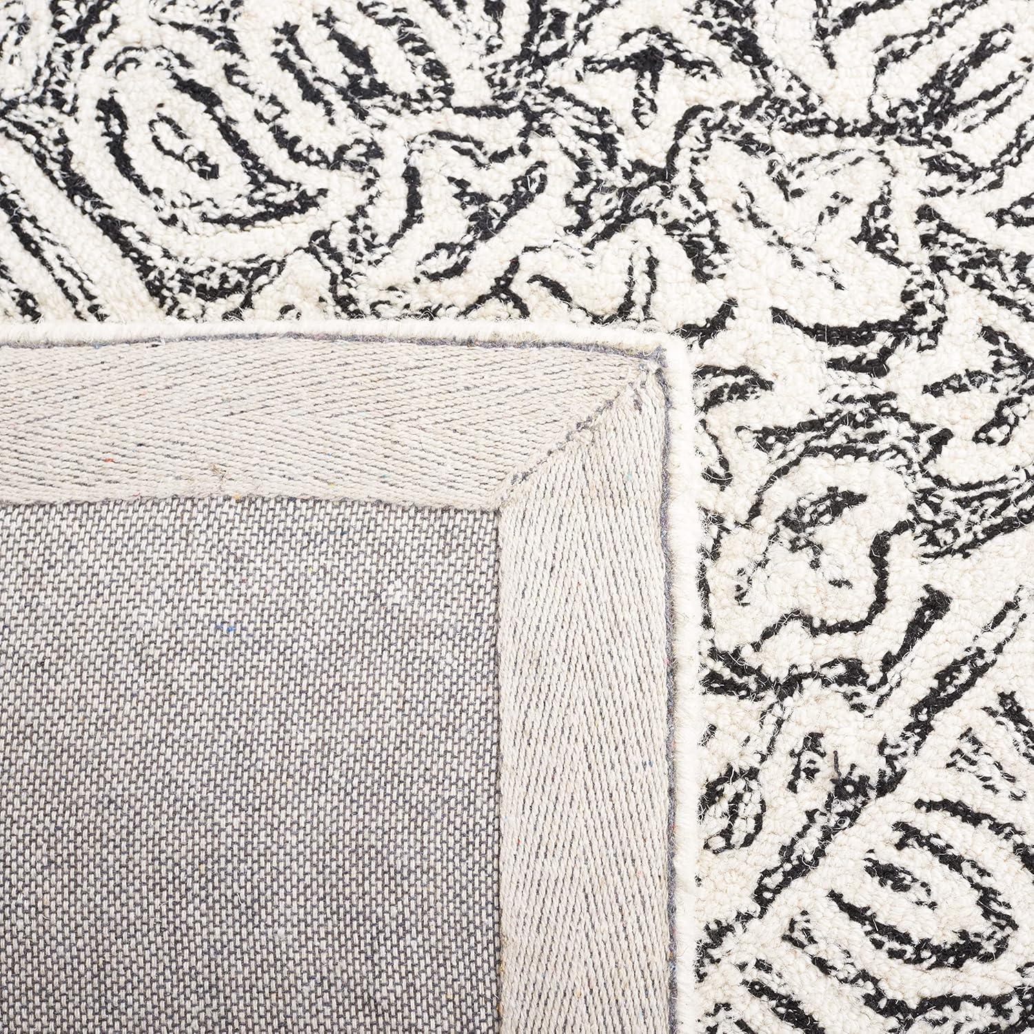 SAFAVIEH Dip Dye Felicia Floral Area Rug, Ivory/Black, 7' x 7' Square
