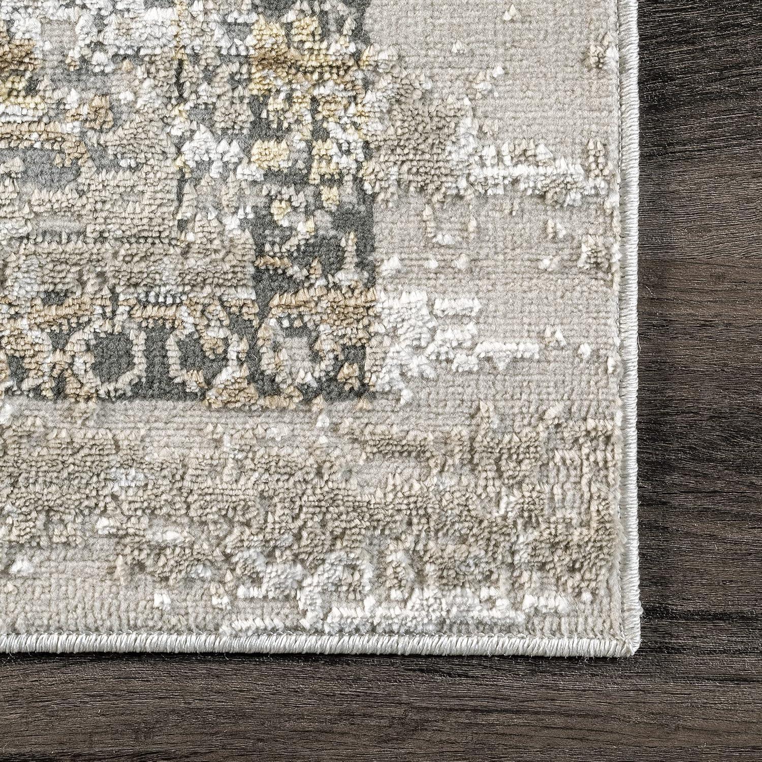 nuLOOM Lucille Faded Vintage Medallion Area Rug, 4' 3" x 6' 3", Beige