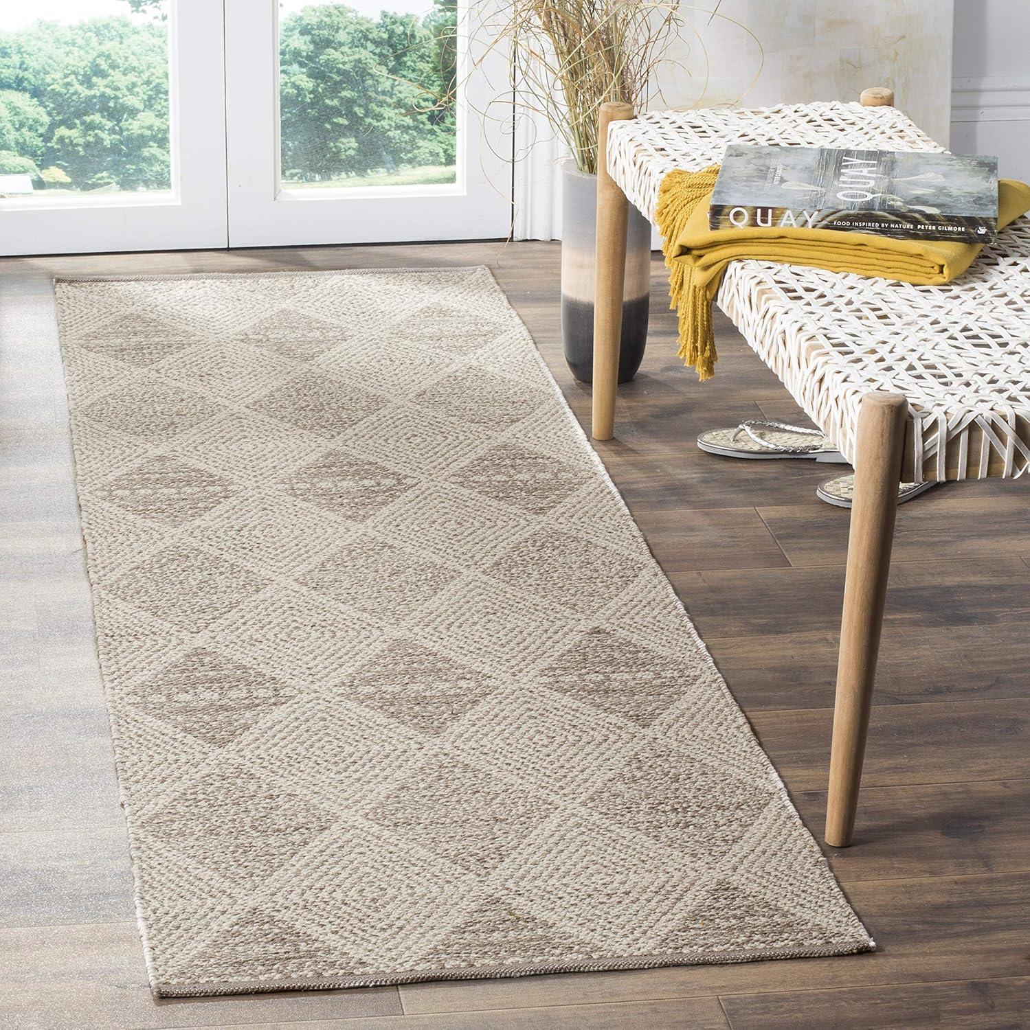 Montauk MTK822 Hand Woven Indoor Runner Rug - Grey - 2'3"x7' - Safavieh.