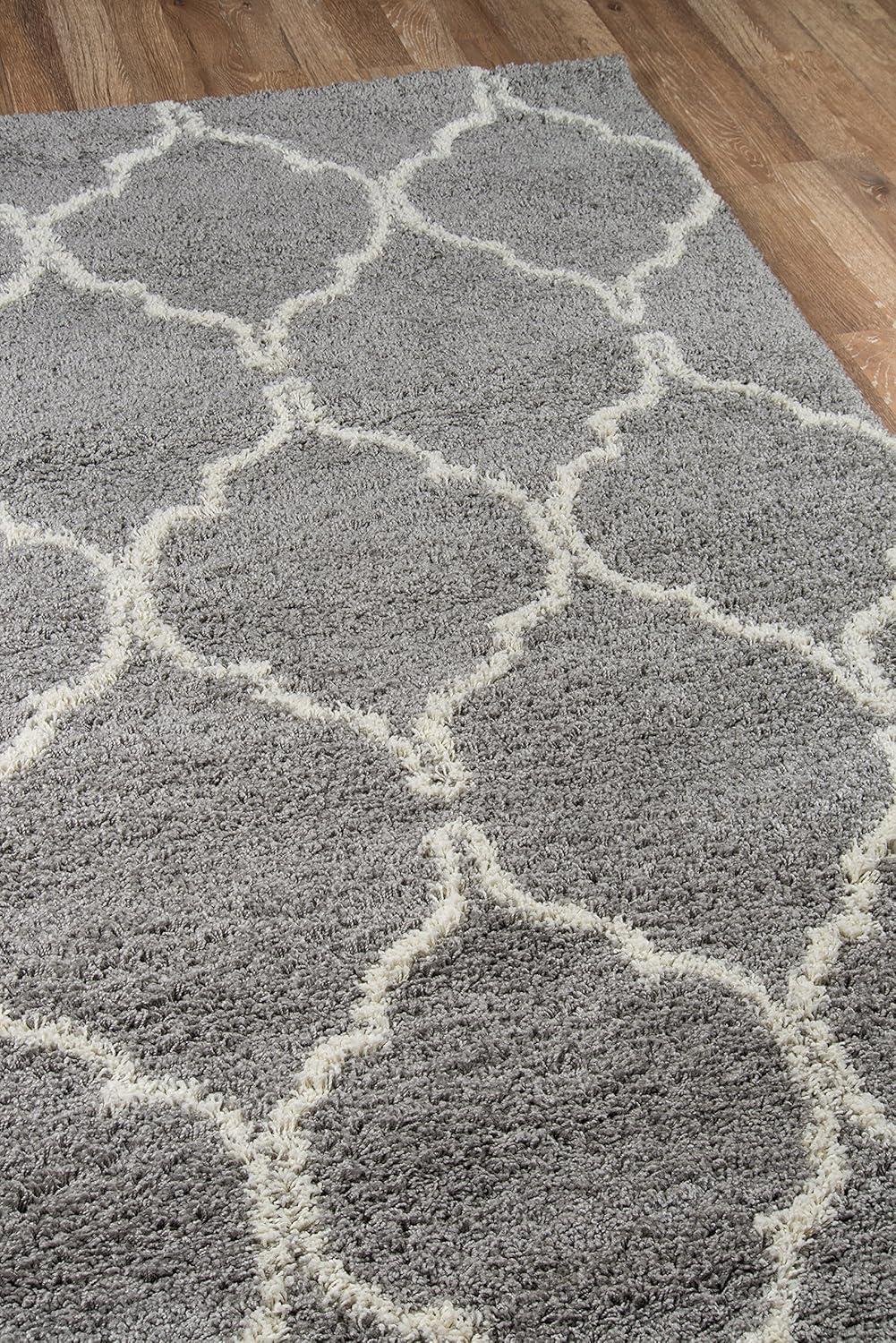 Momeni Maya 7'10" X 9'10" Contemporary Rug in Gray