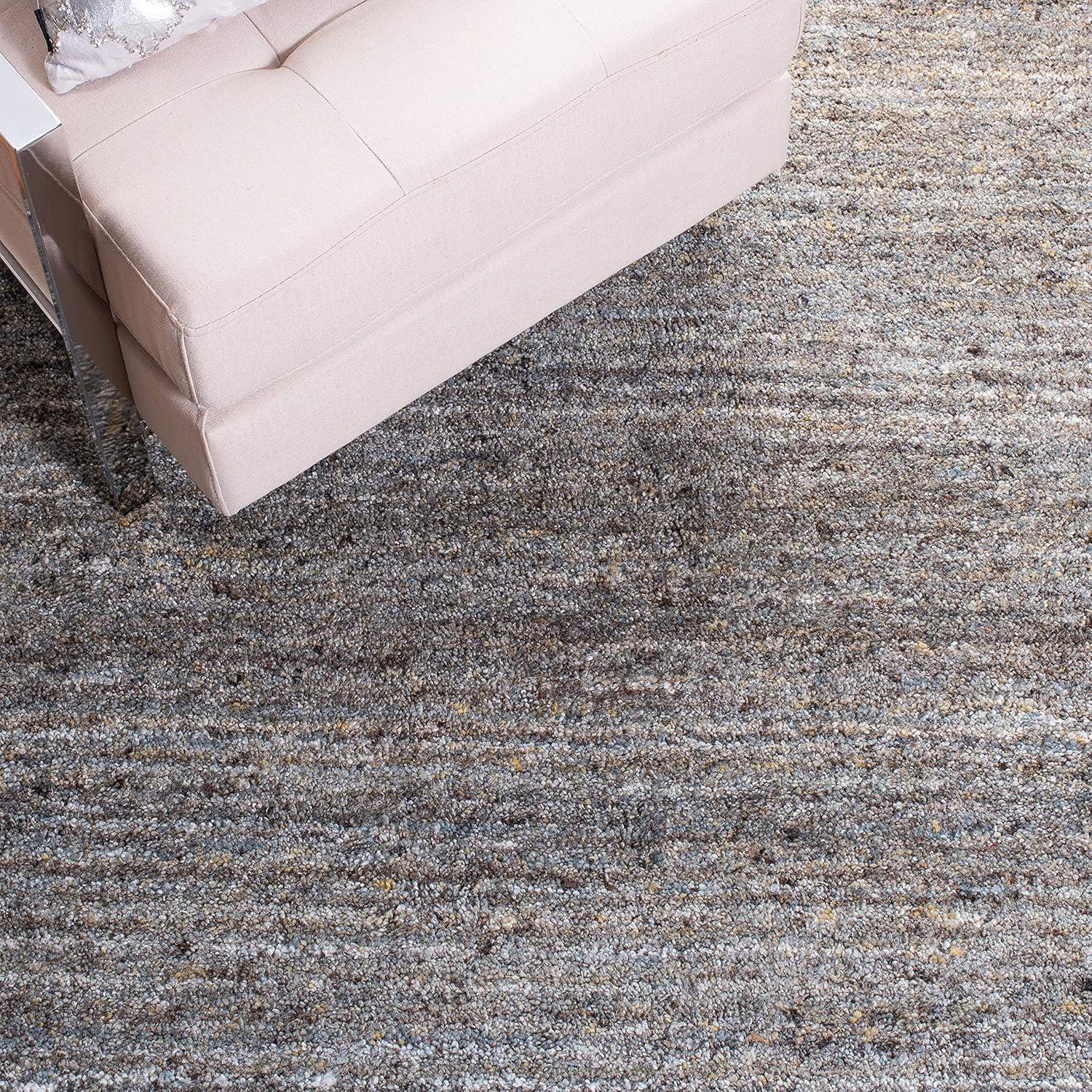 Himalaya HIM413 Handmade Area Rug - 4'x6' - Grey/Olive - Safavieh