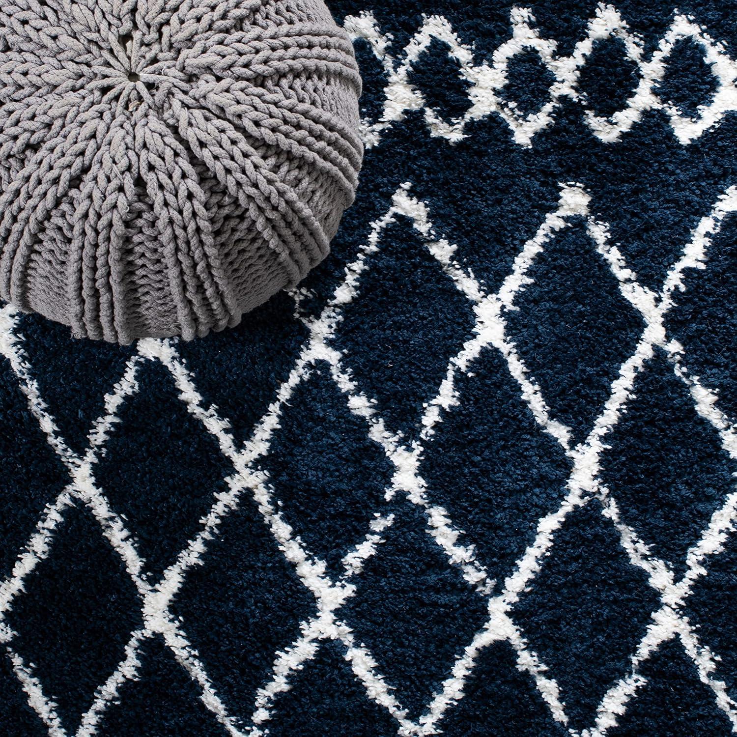 Berber Shag BER165 Power Loomed Indoor Area Rug - Navy/Ivory - 8'x10' - Safavieh