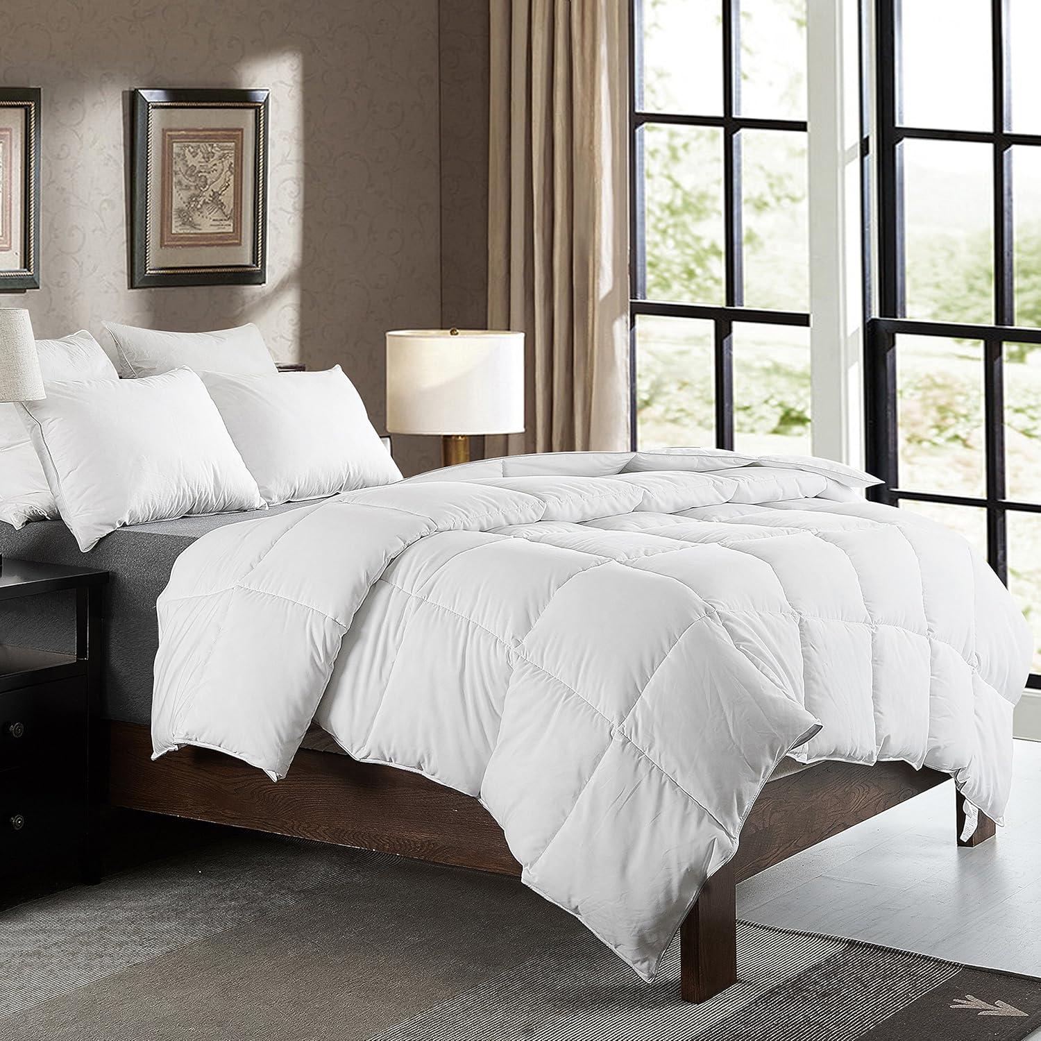 Cheer Collection Luxurious Down Alternative All Season Comforter (White) (King)