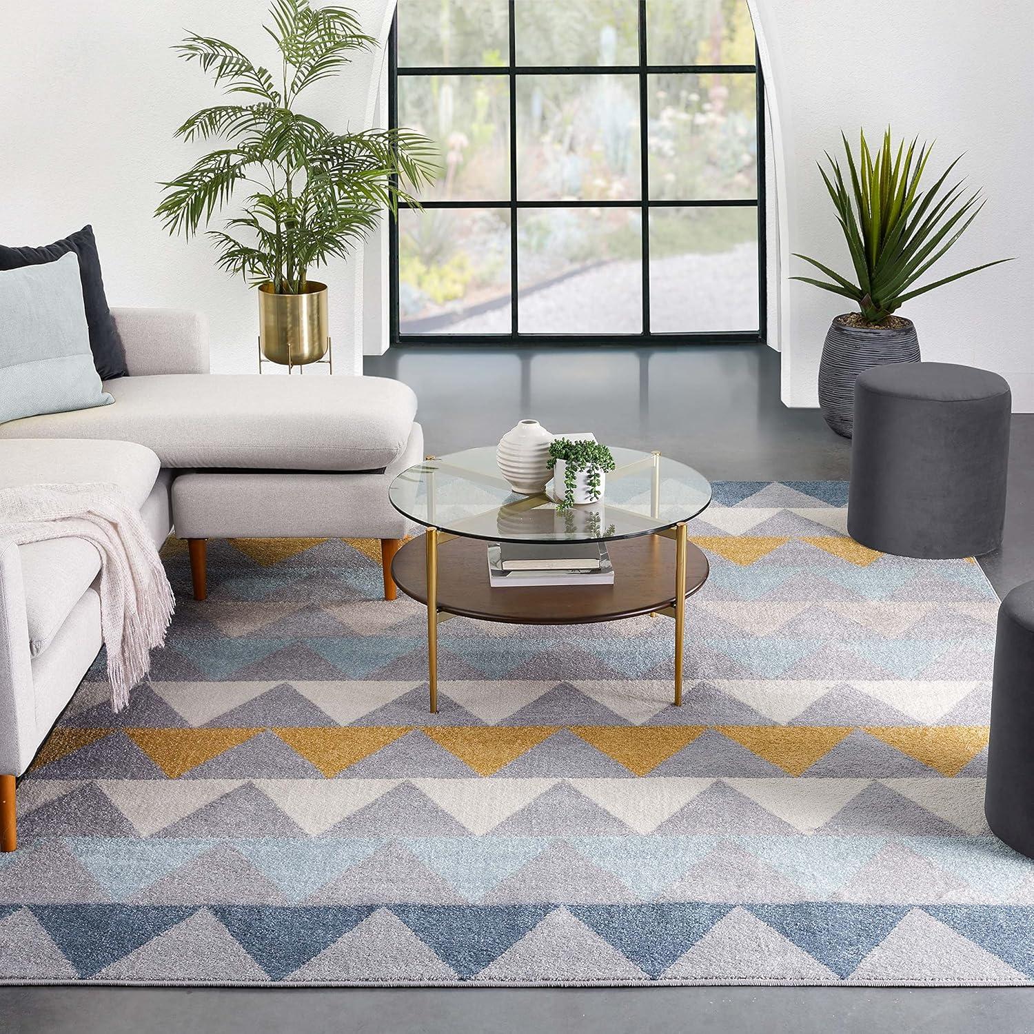 Nova Gray Geometric 5' x 7' Synthetic Area Rug