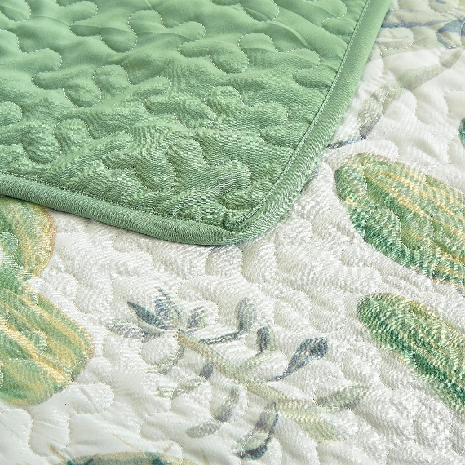 Chezmoi Collection Gregory Serene Desert Cactus Succulent Plants Microfiber Quilt Set