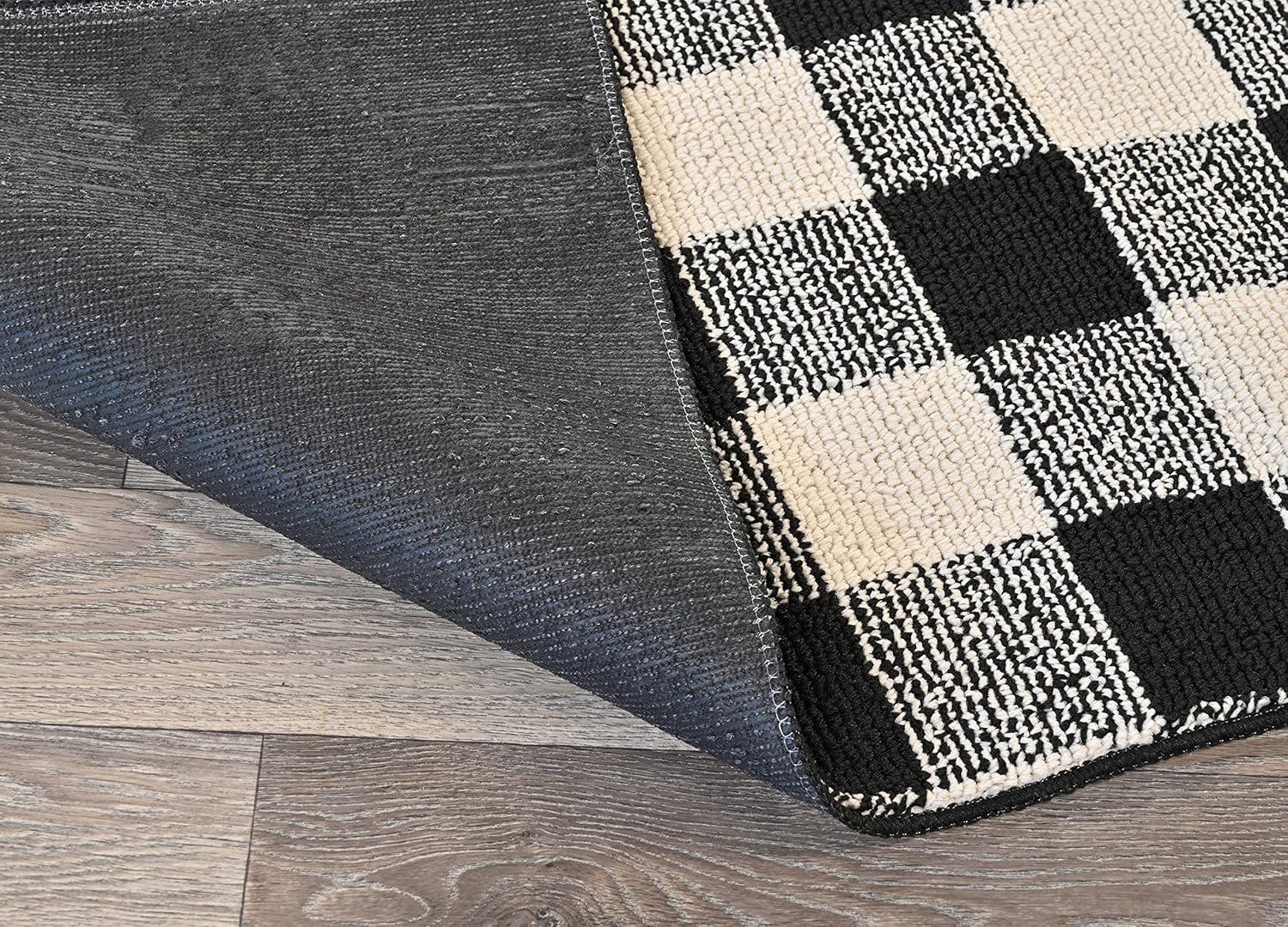 Garland Rug Country Living Buffalo Plaid Polypropylene Black/Ivory Indoor/Outdoor Area Rug, 5' x 7'