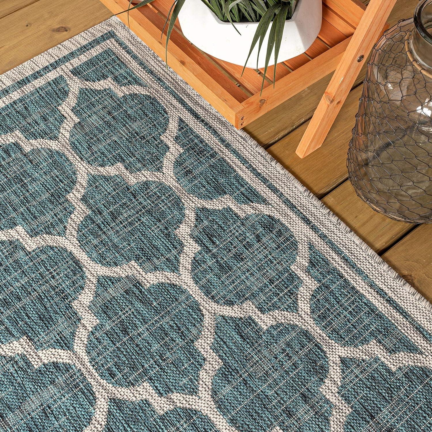 5' Round Trebol Moroccan Trellis Textured Weave Indoor/Outdoor Area Rug, Teal/Gray - JONATHAN Y