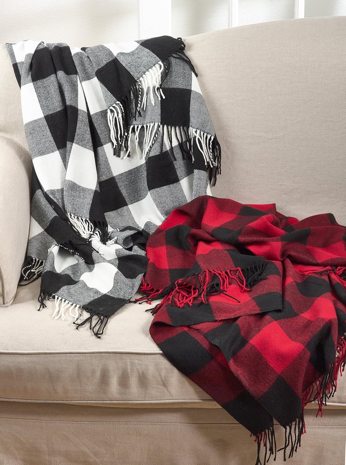 Buffalo Plaid Check Pattern with Tassel Trim Throw Blanket - Saro Lifestyle