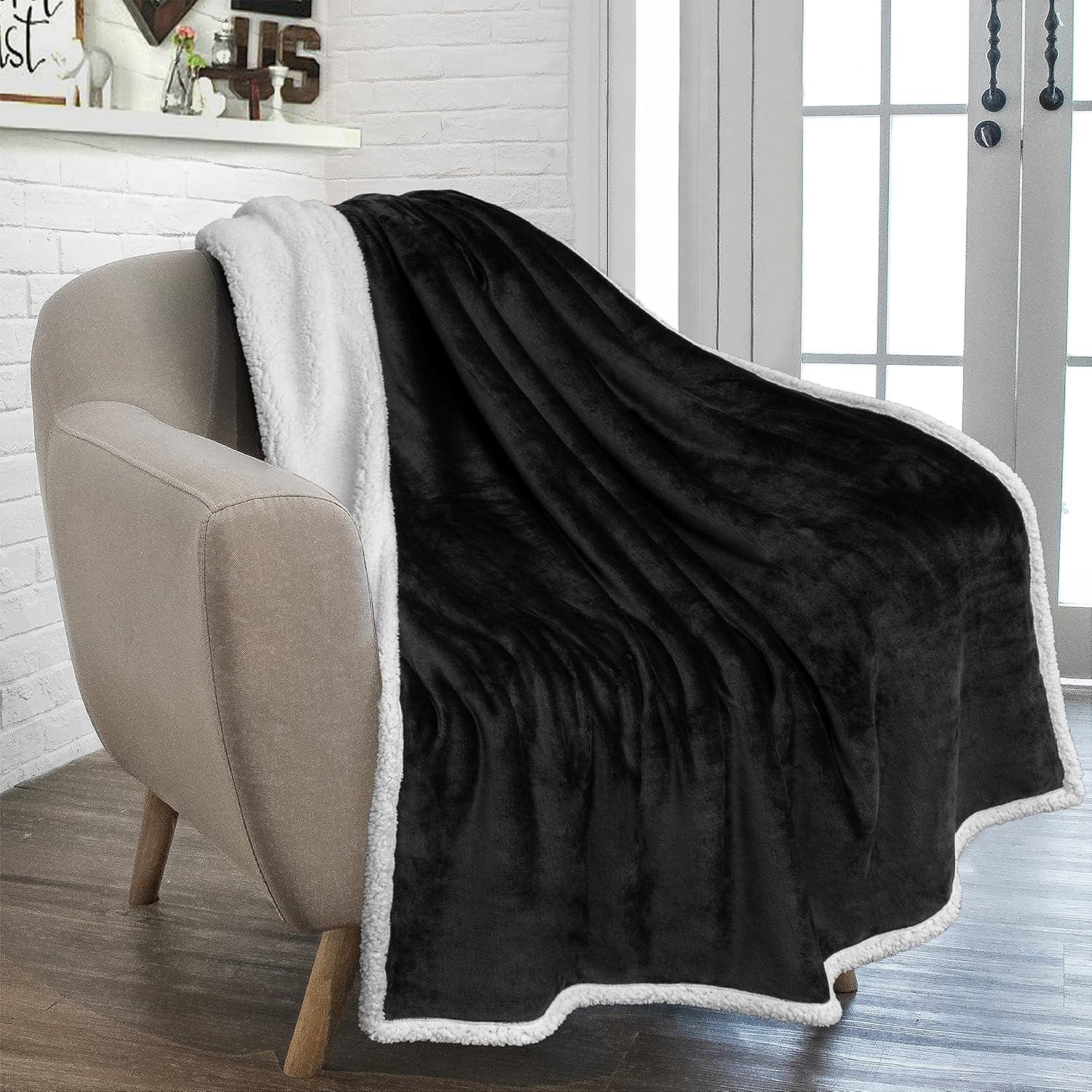 Pavilia Hand Woven Throw Blanket