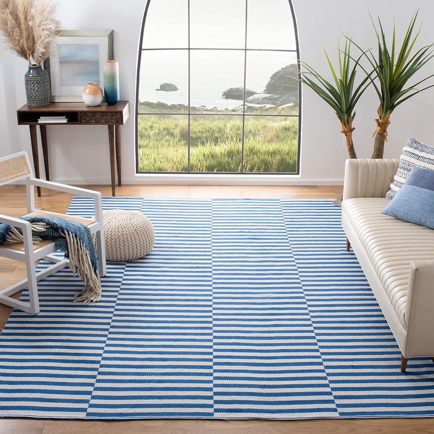 Montauk MTK715 Hand Woven Indoor Rug - Safavieh